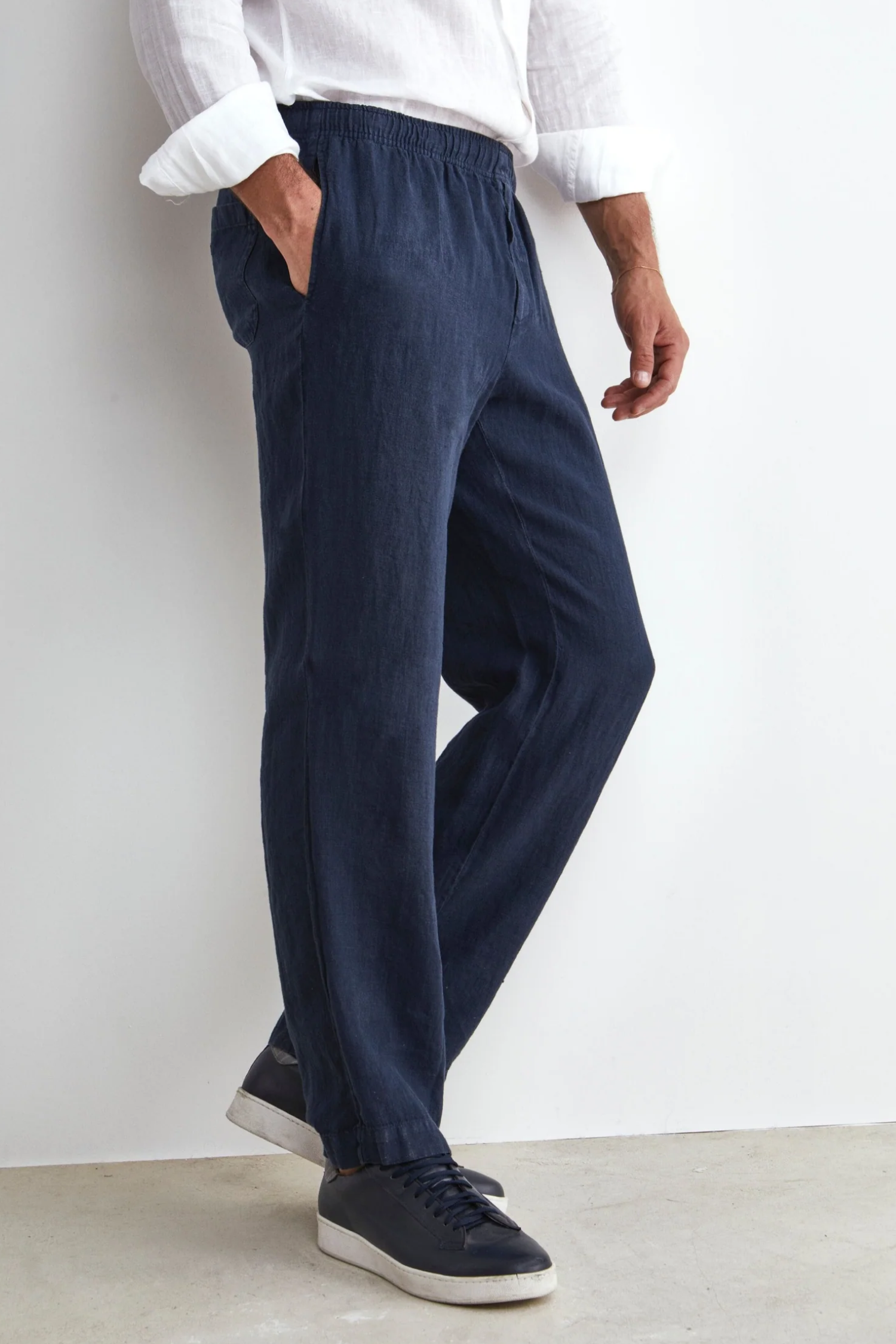 Pantaloni uomo: come scegliere la forma giusta