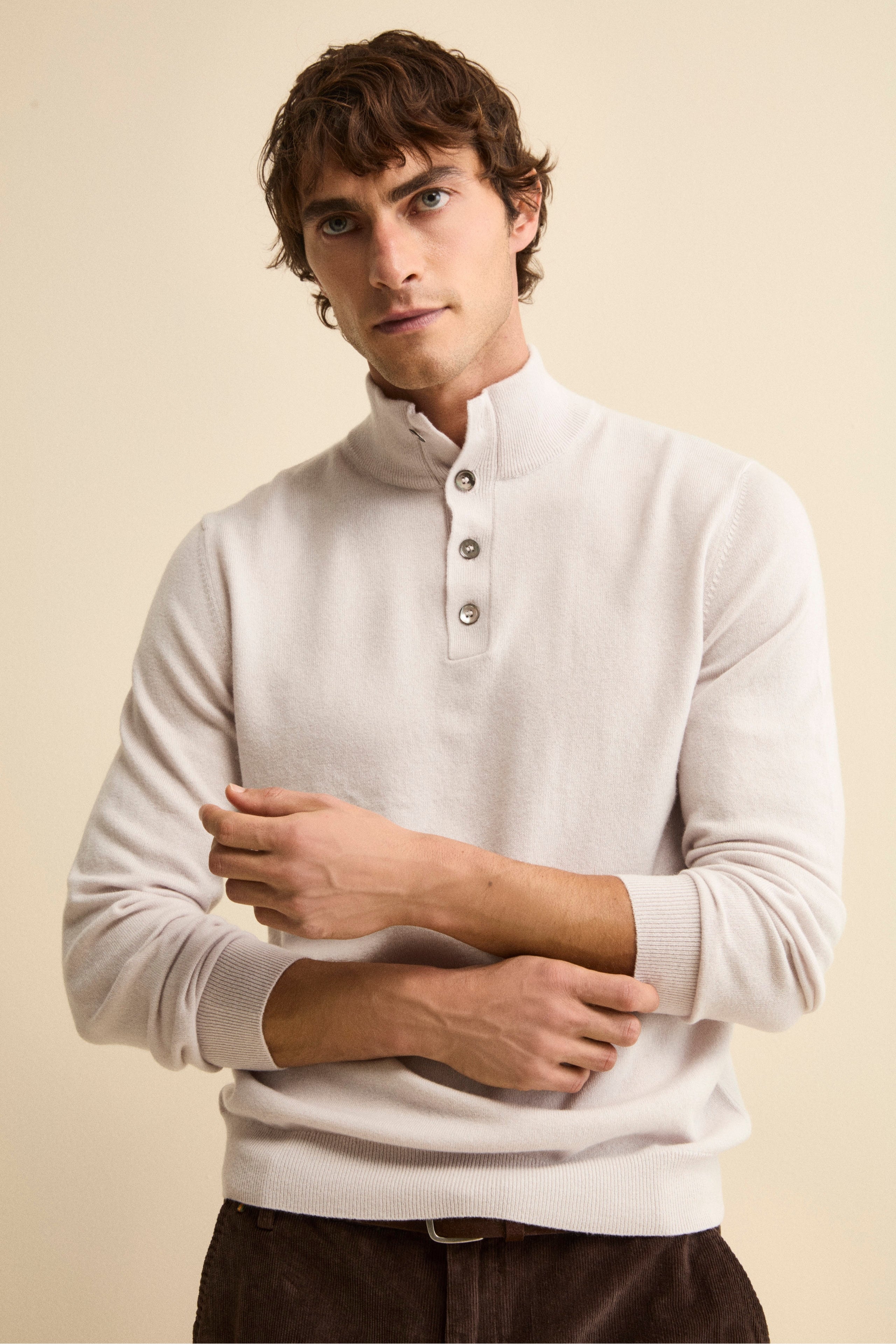 Henley Sweater in Wool and Cashmere - Chalk white