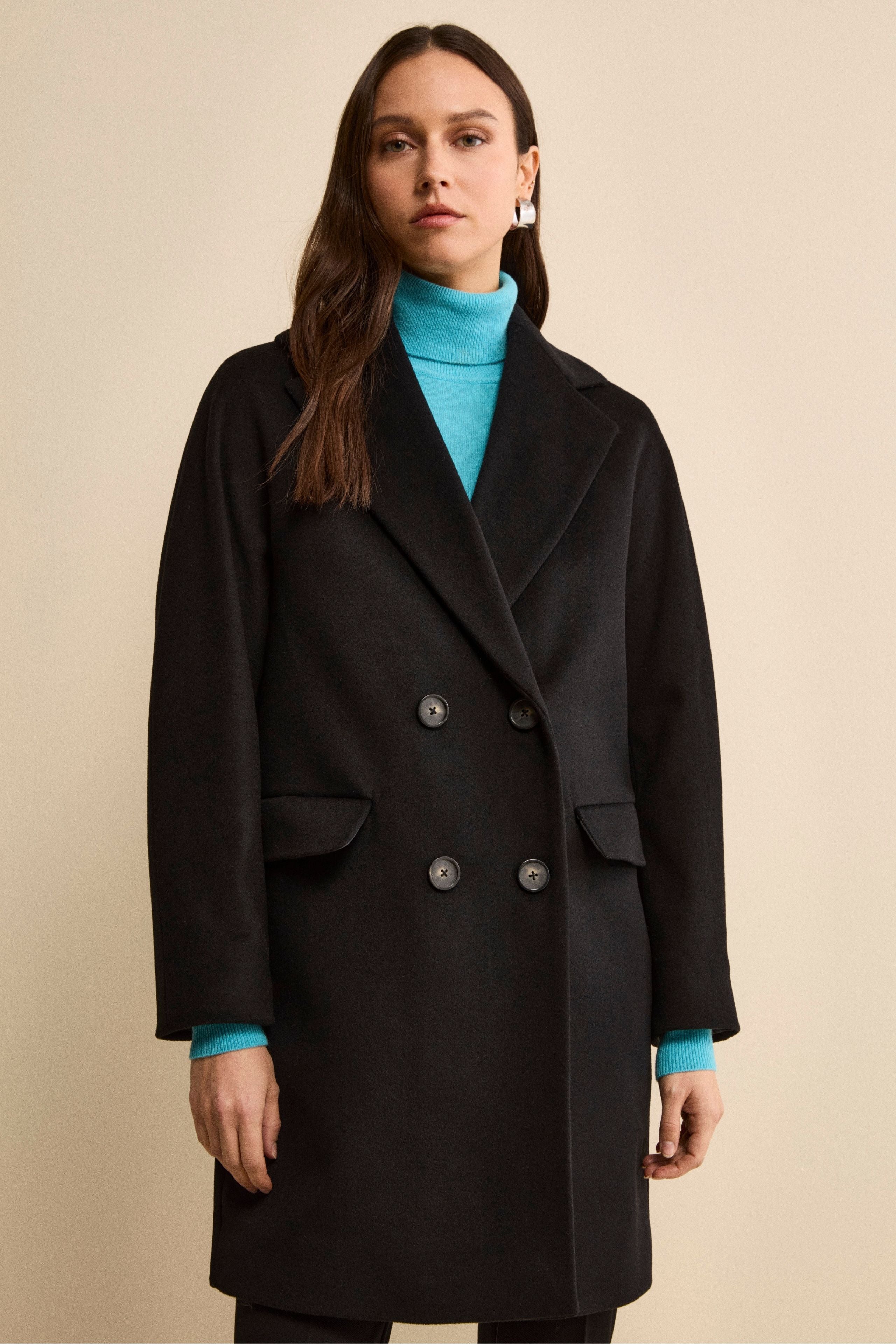 Midi Double-Breasted Coat in Wool and Cashmere Blend - BLACK
