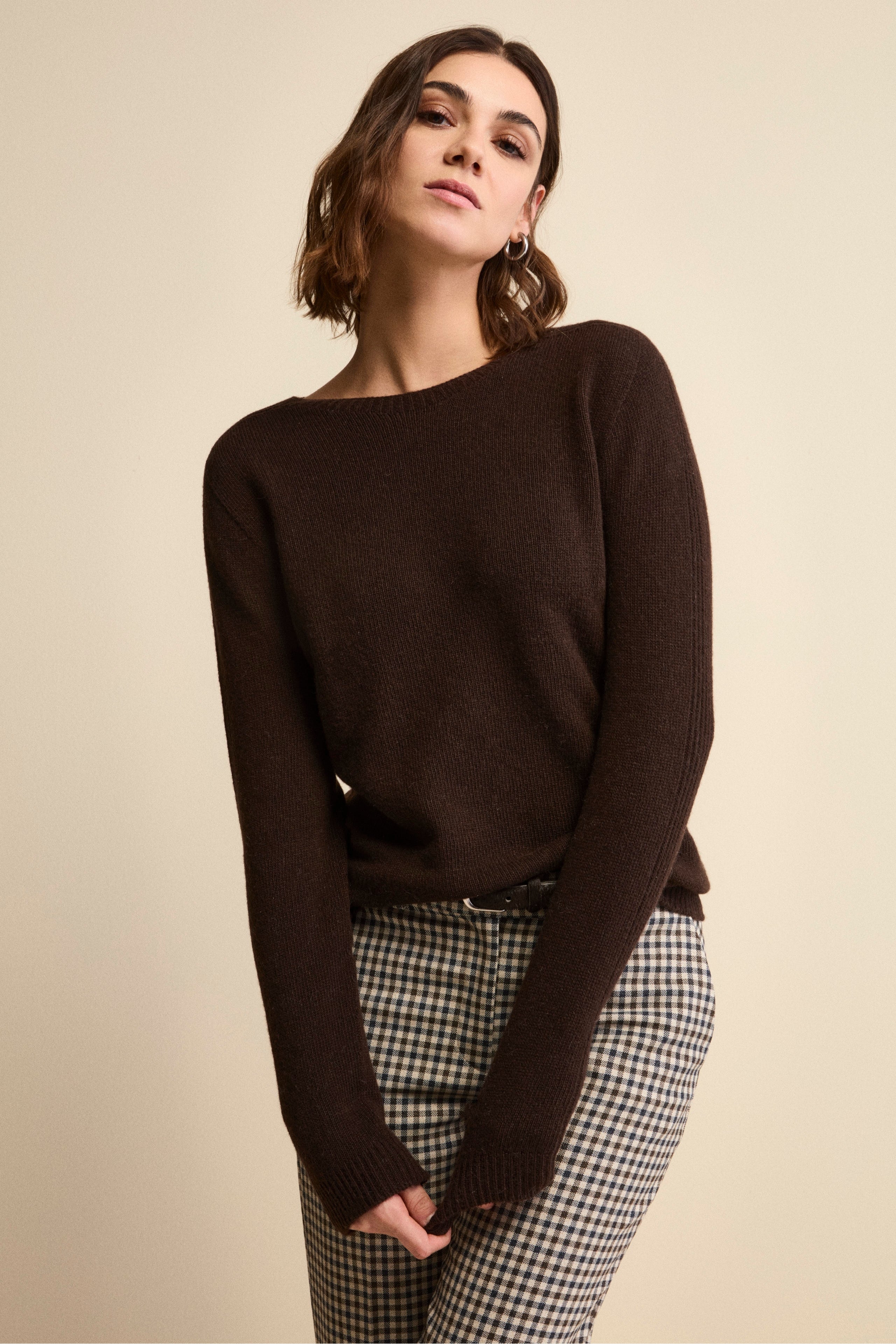 Merino Wool Crewneck with Textured Sleeves - Dark brown