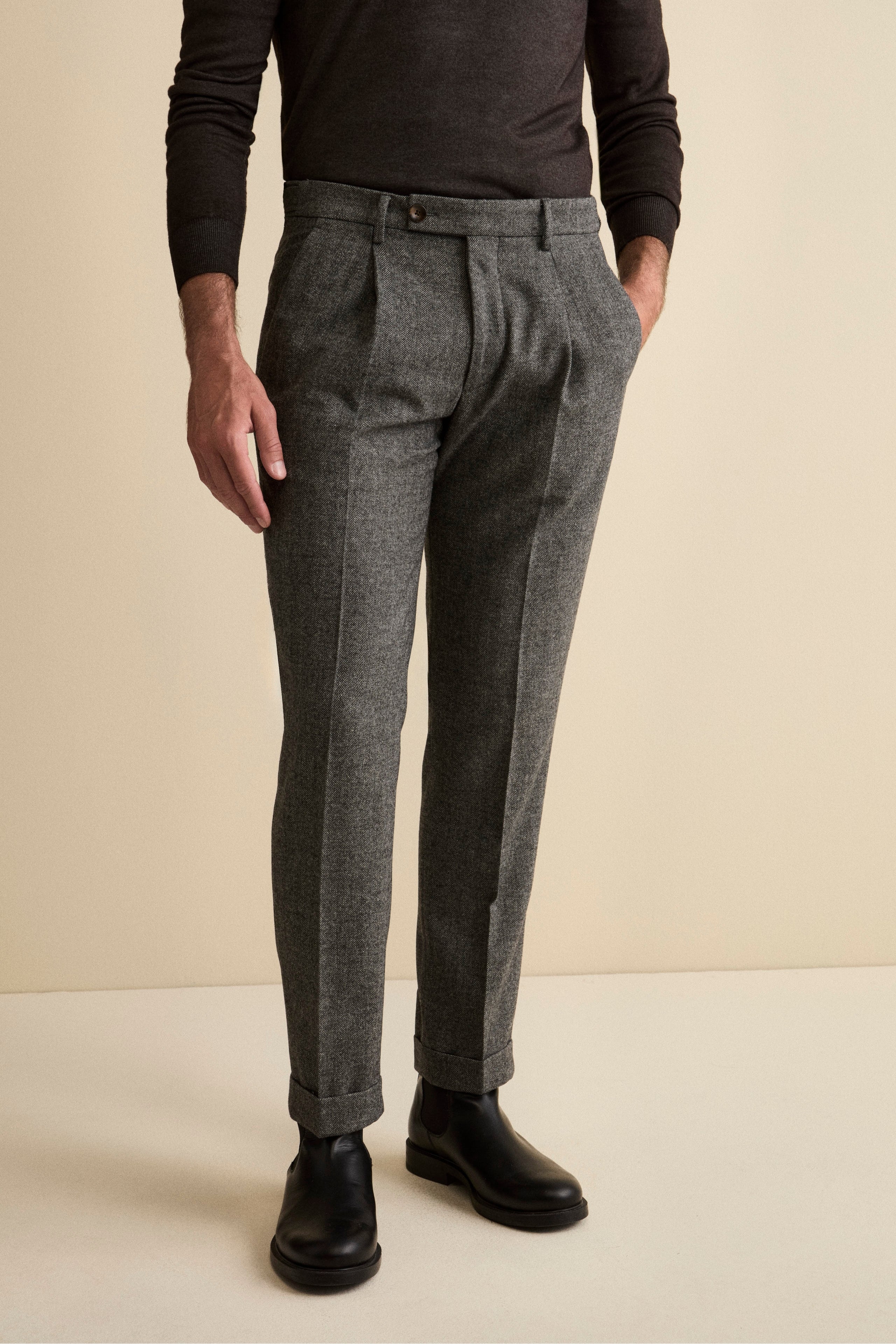 Herringbone Straight Trousers in Wool Blend with Cuff - Grey melange