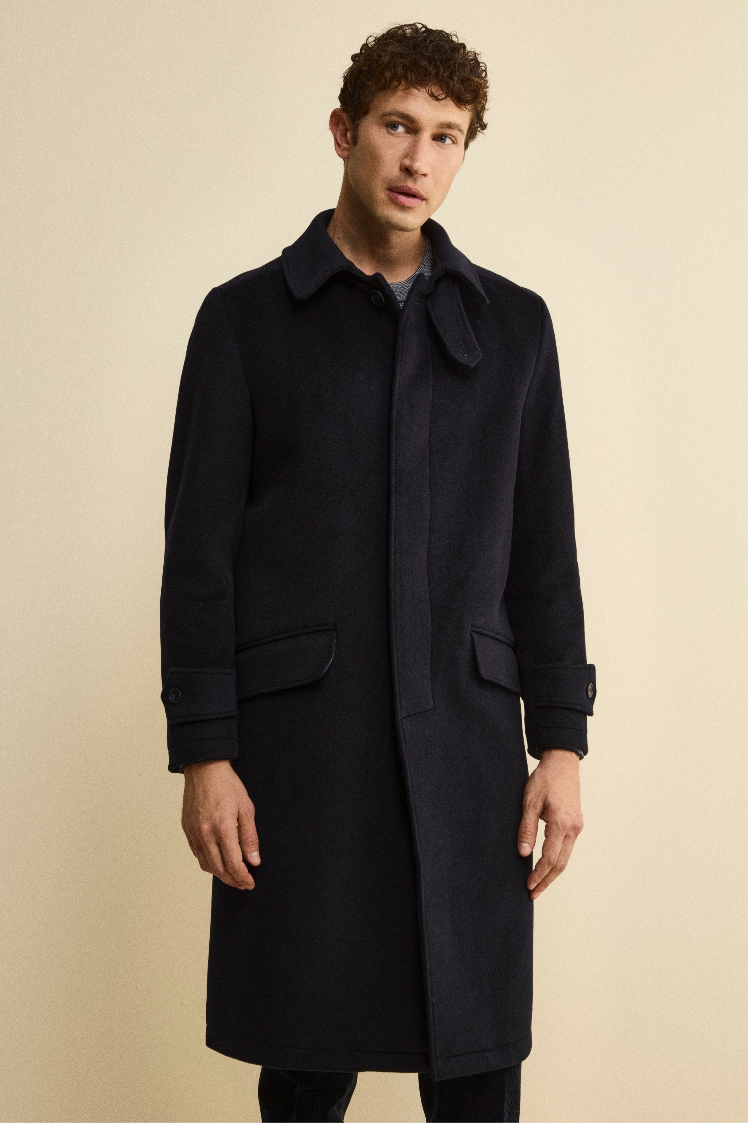 Long Lined Coat in Wool and Cashmere - BLUE