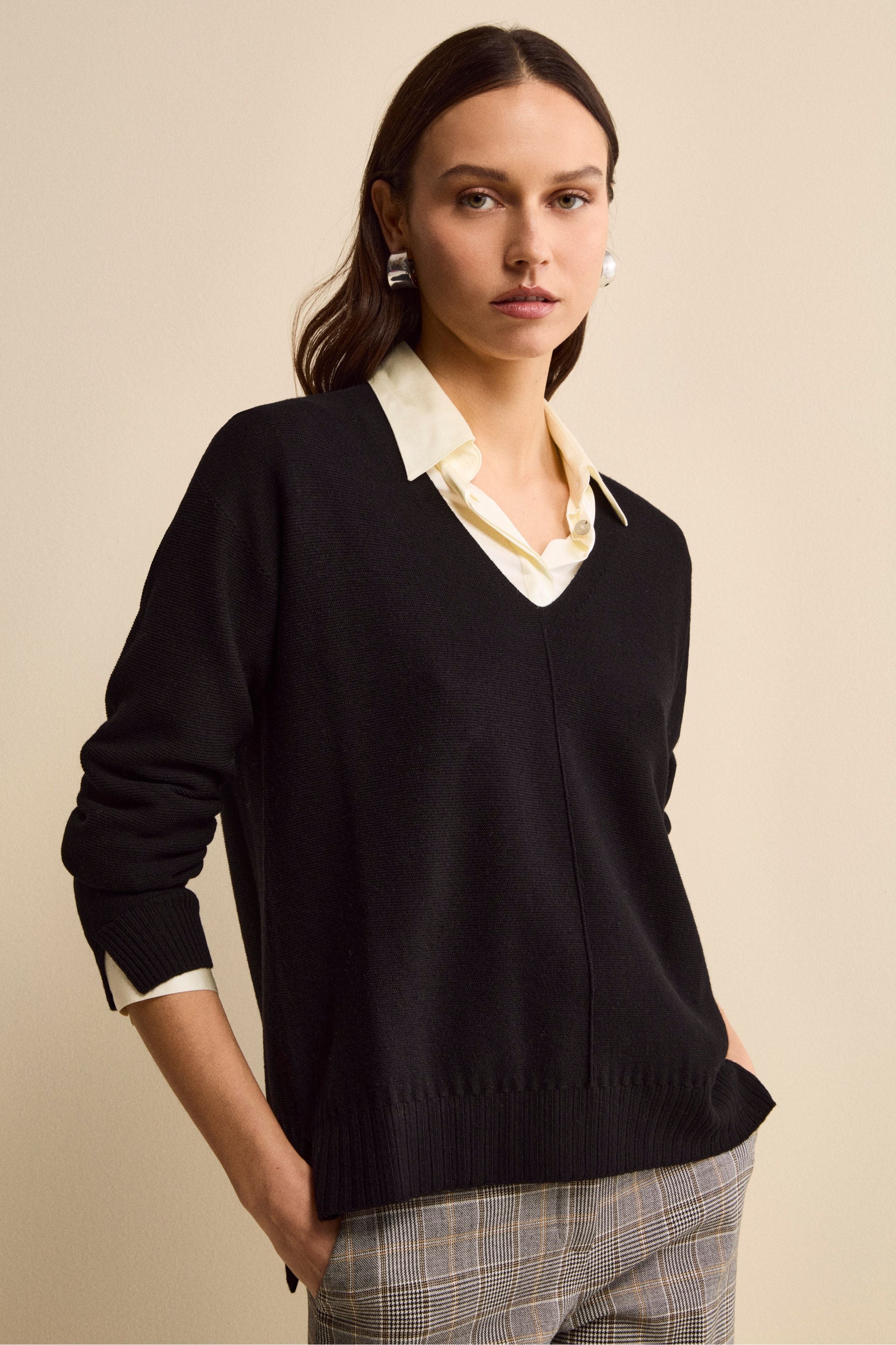 Oversized Merino Wool V-Neck Sweater - BLACK