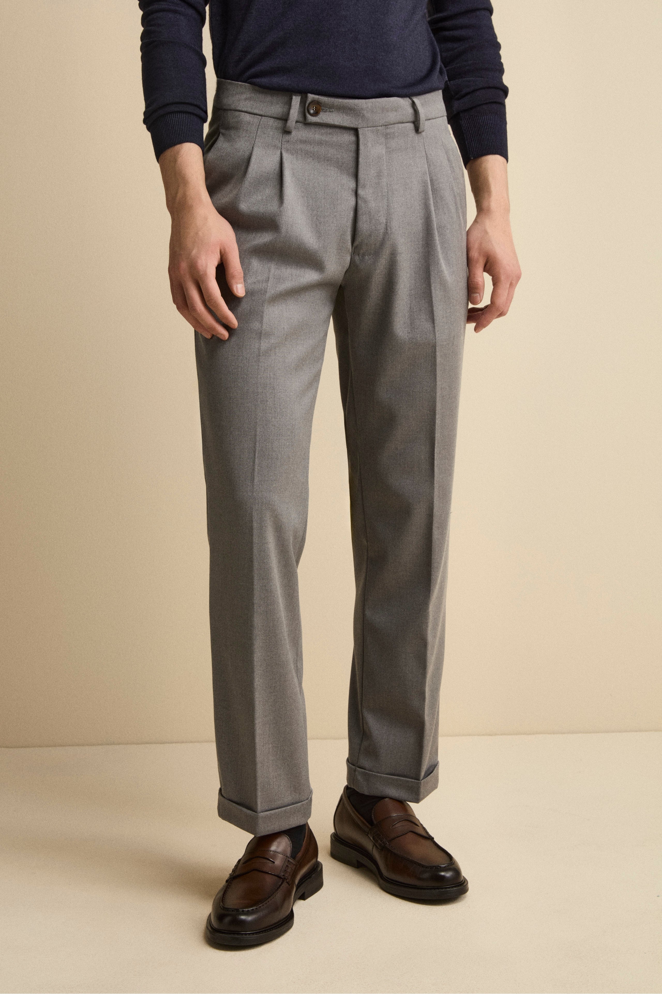 Straight-Leg Wool-Blend Trousers with Pleats and Cuffed Hem - Light grey