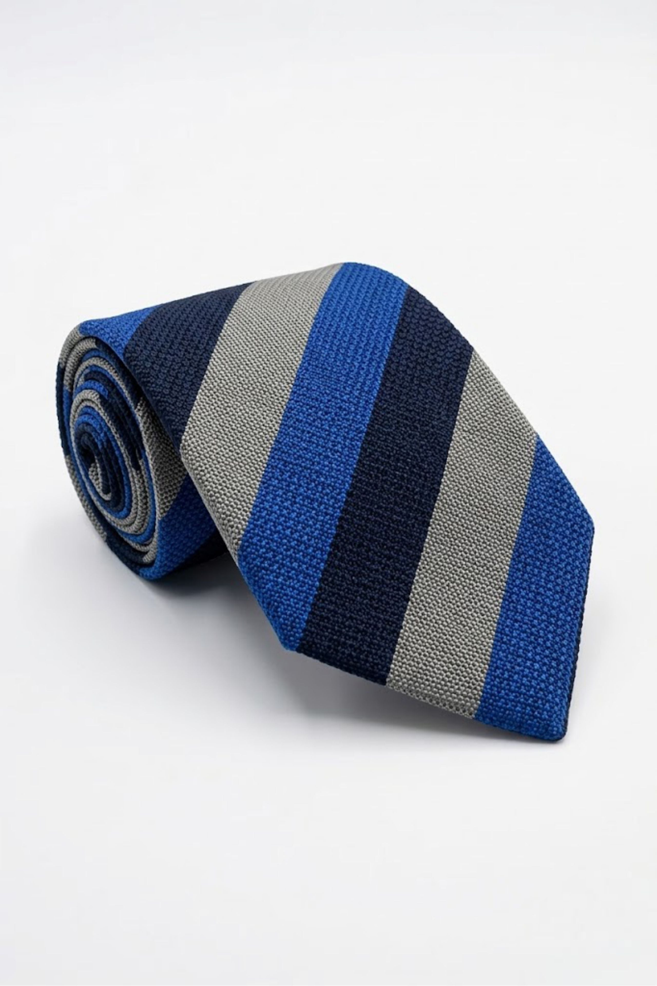 Cravate décontractée en soie à rayures - Bleu clair-rayures bleues