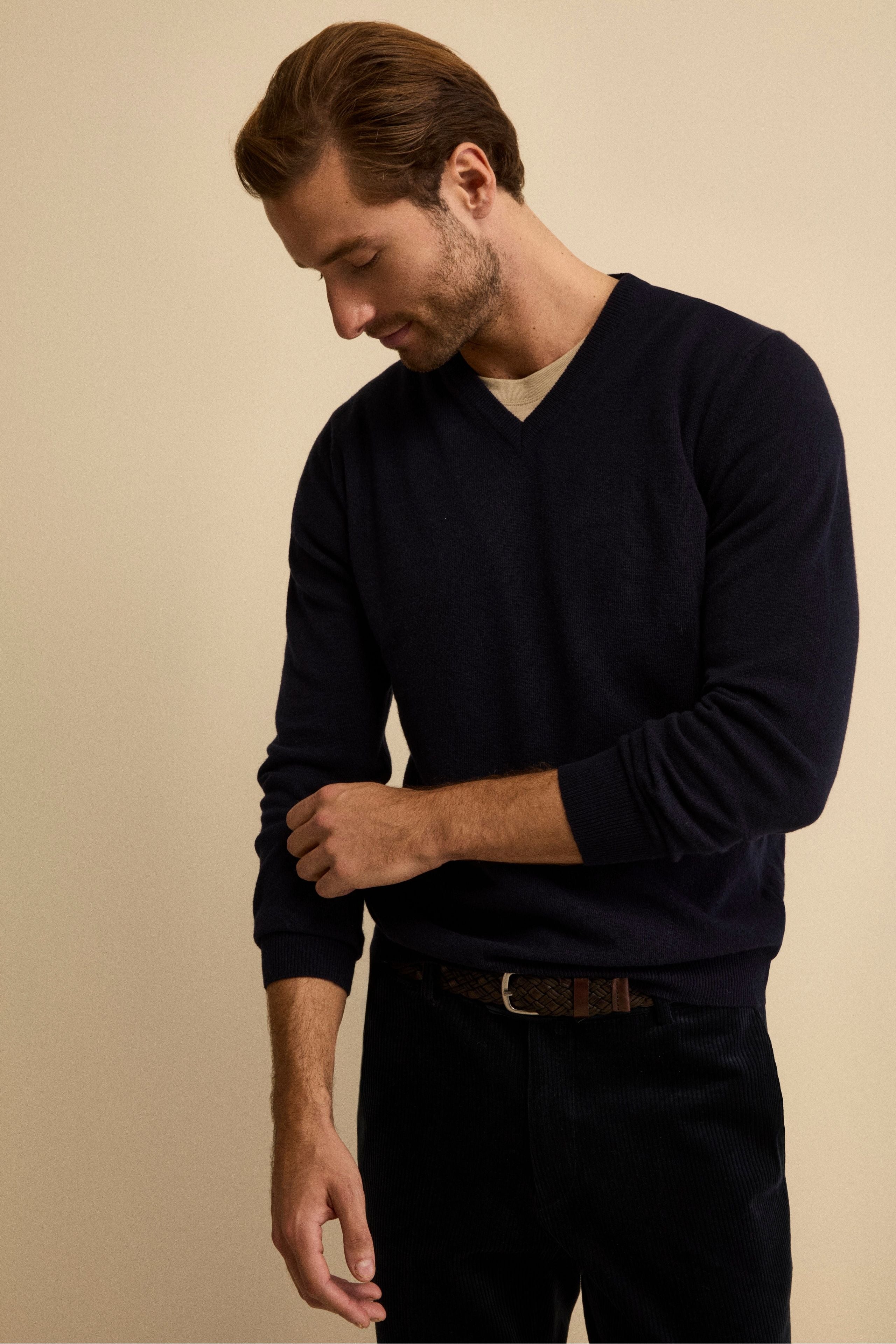 Wool V-neck sweater - Midnight blue