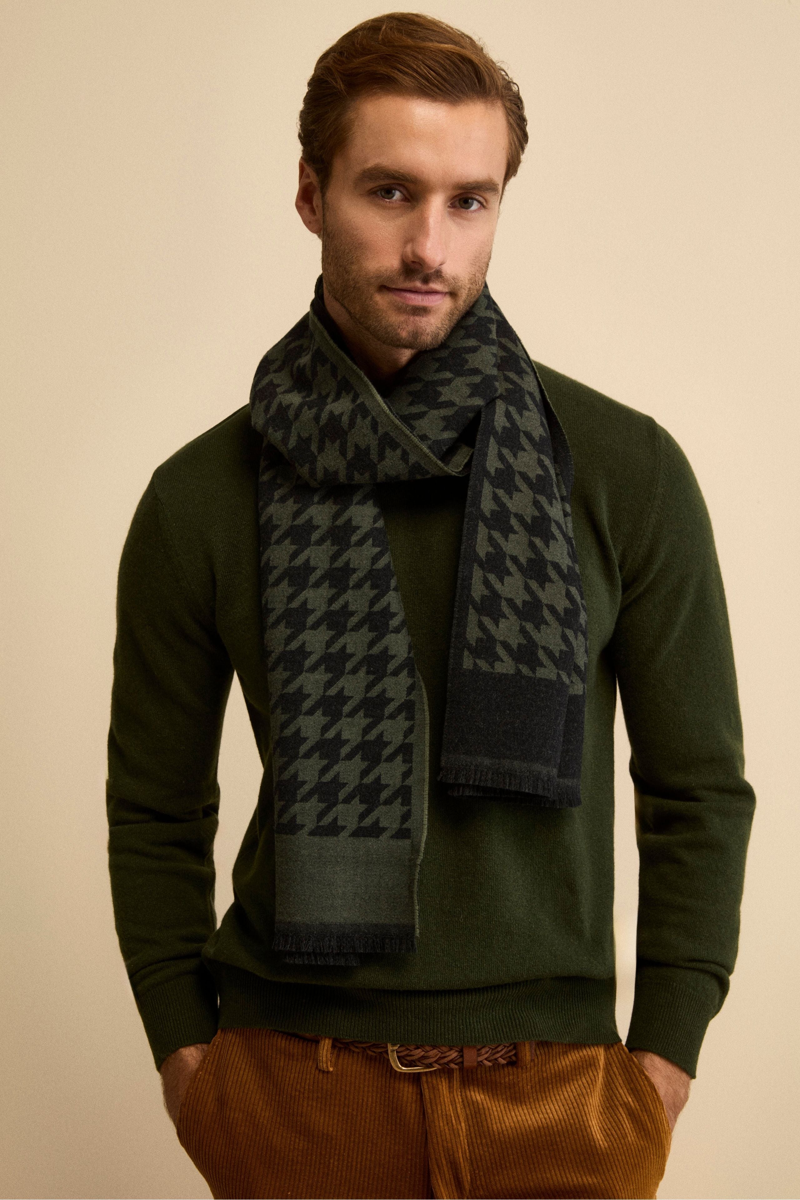 Jacquard Scarf in Virgin Wool - P-Poule Green