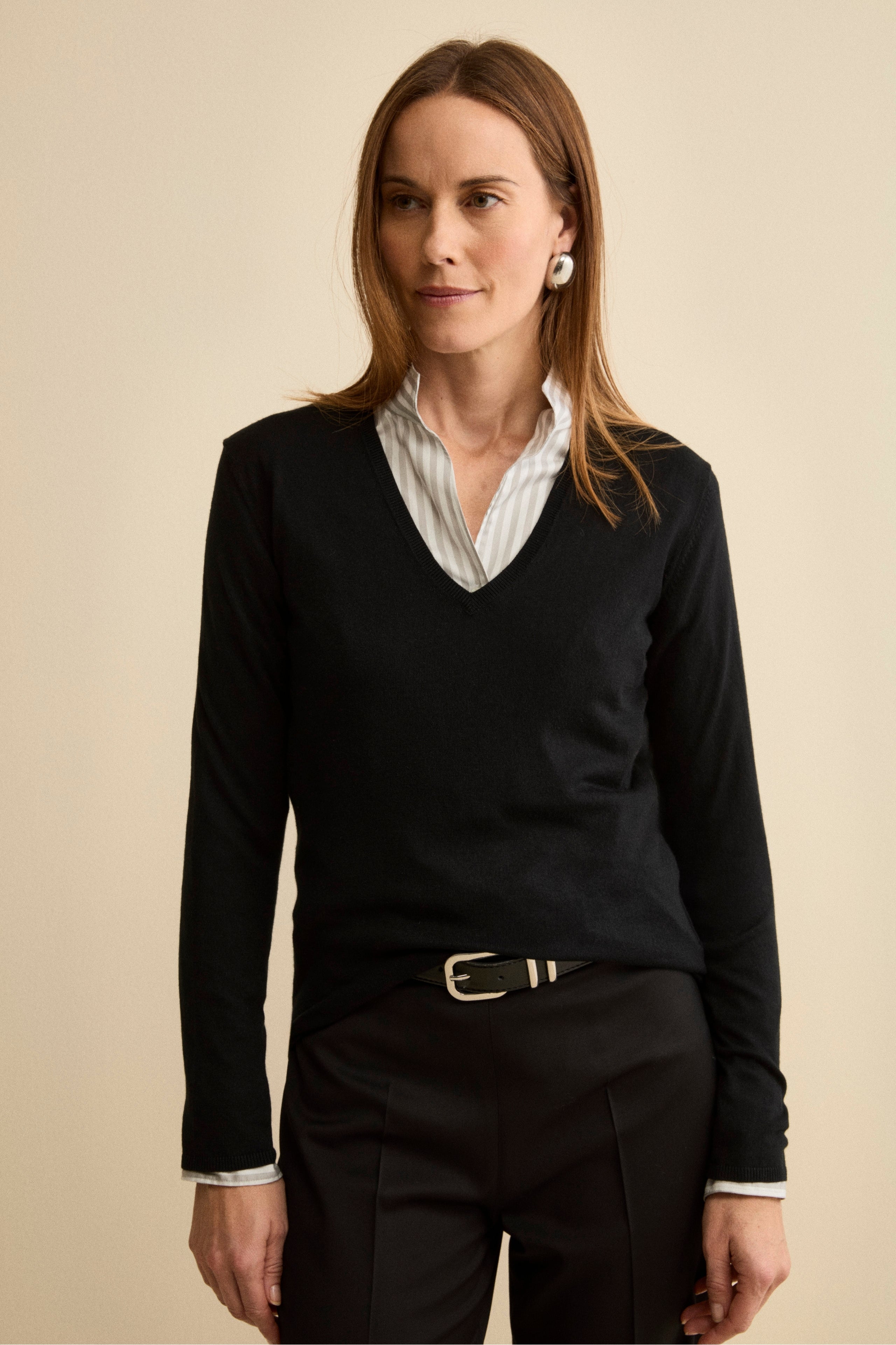 Extrafine Silk and Cashmere V-Neck Sweater - BLACK