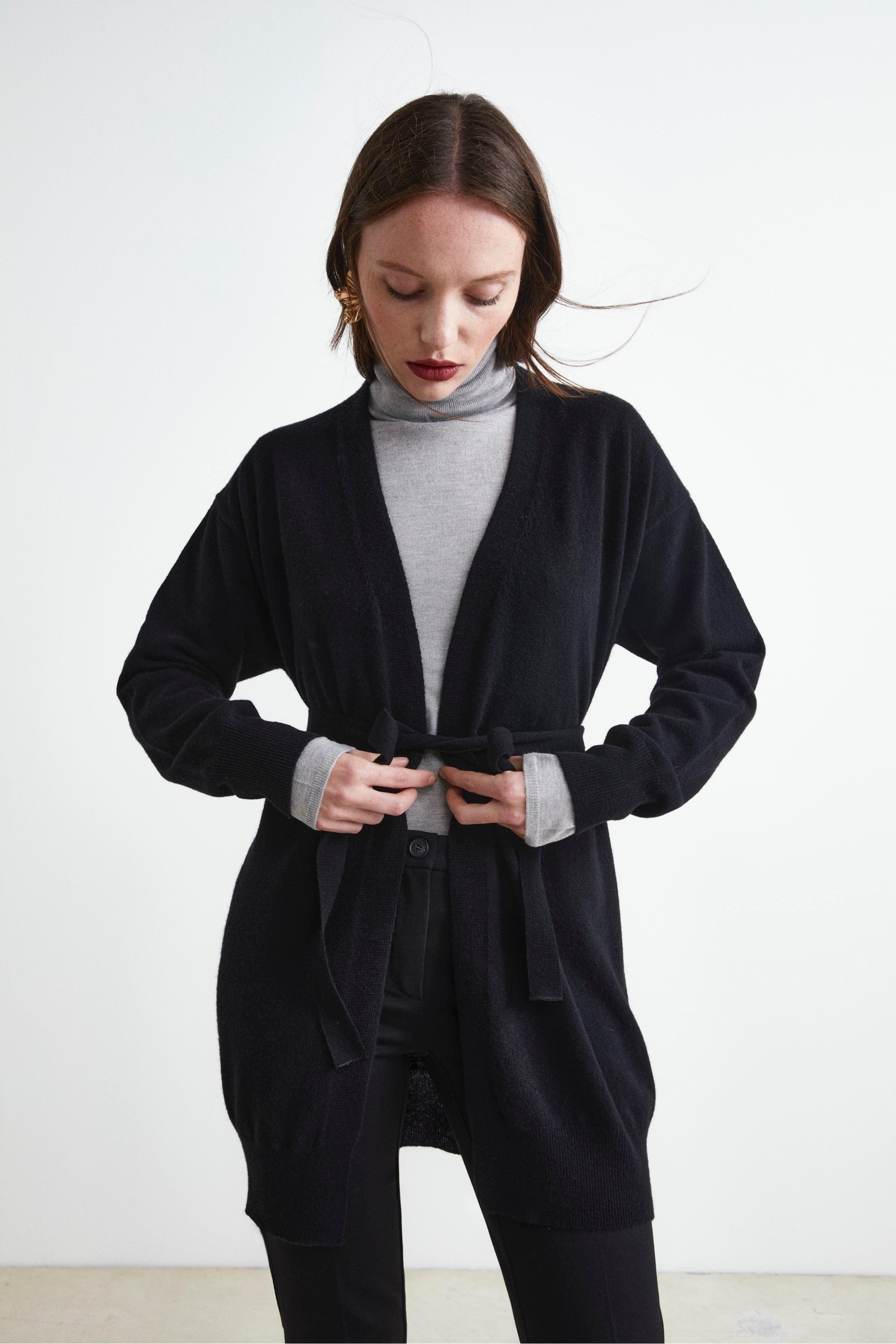 Cardigan con Cintura in Lana e Cashmere - NERO