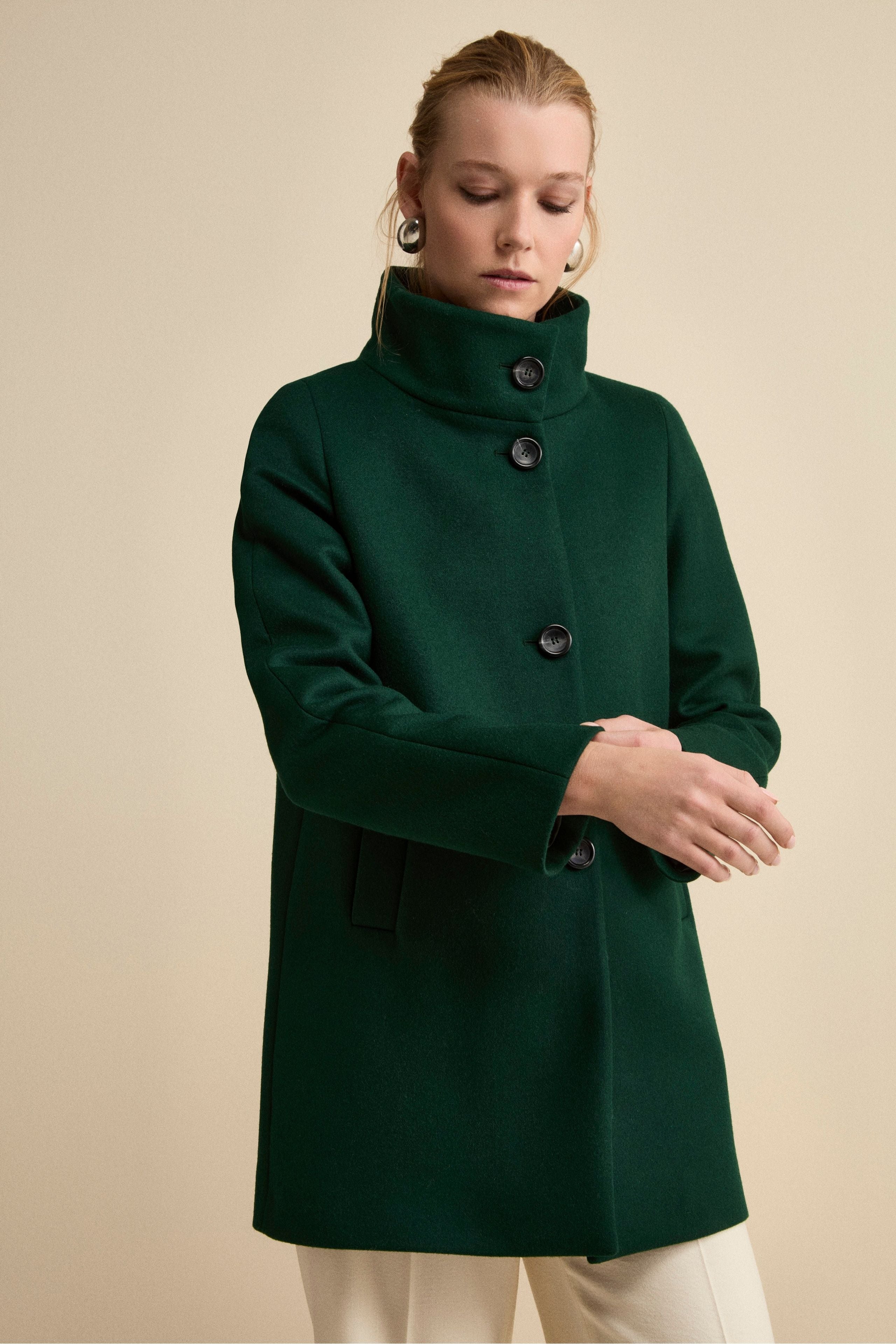 Short Lined Coat in Virgin Wool - Green