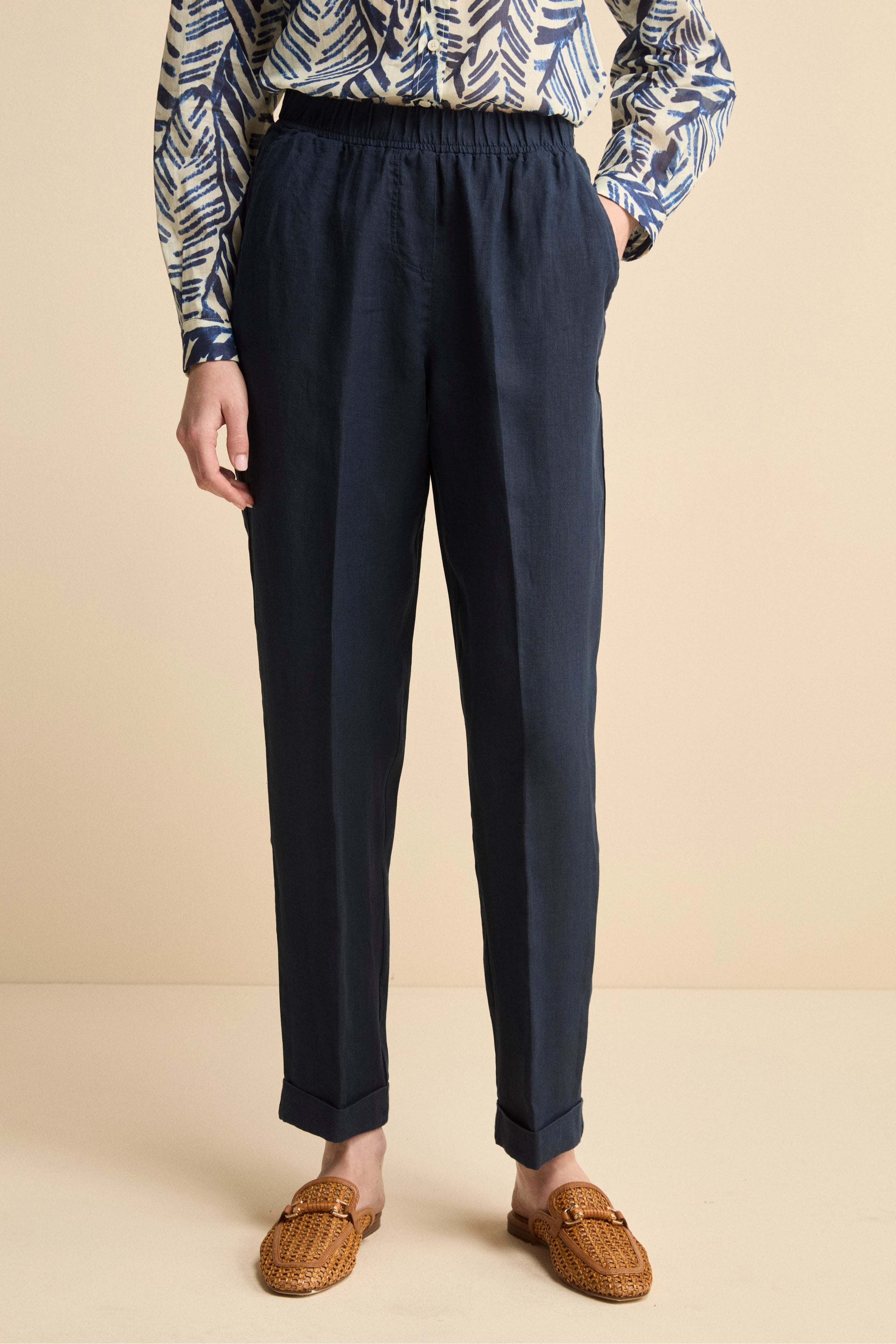 Pantalone Morbido in Lino con Risvolto - BLU