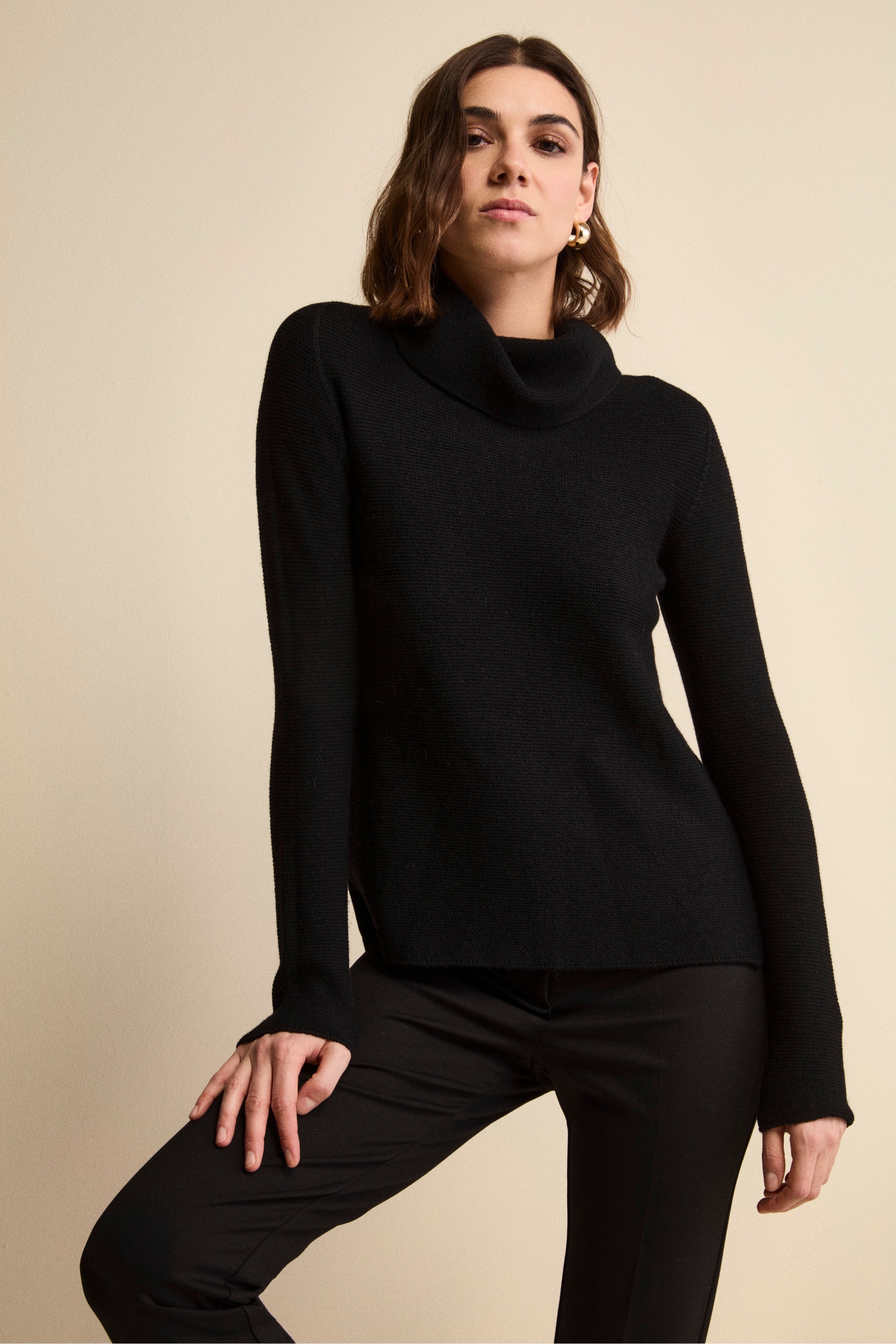 Sweater with Side Slits in Merino Wool - BLACK