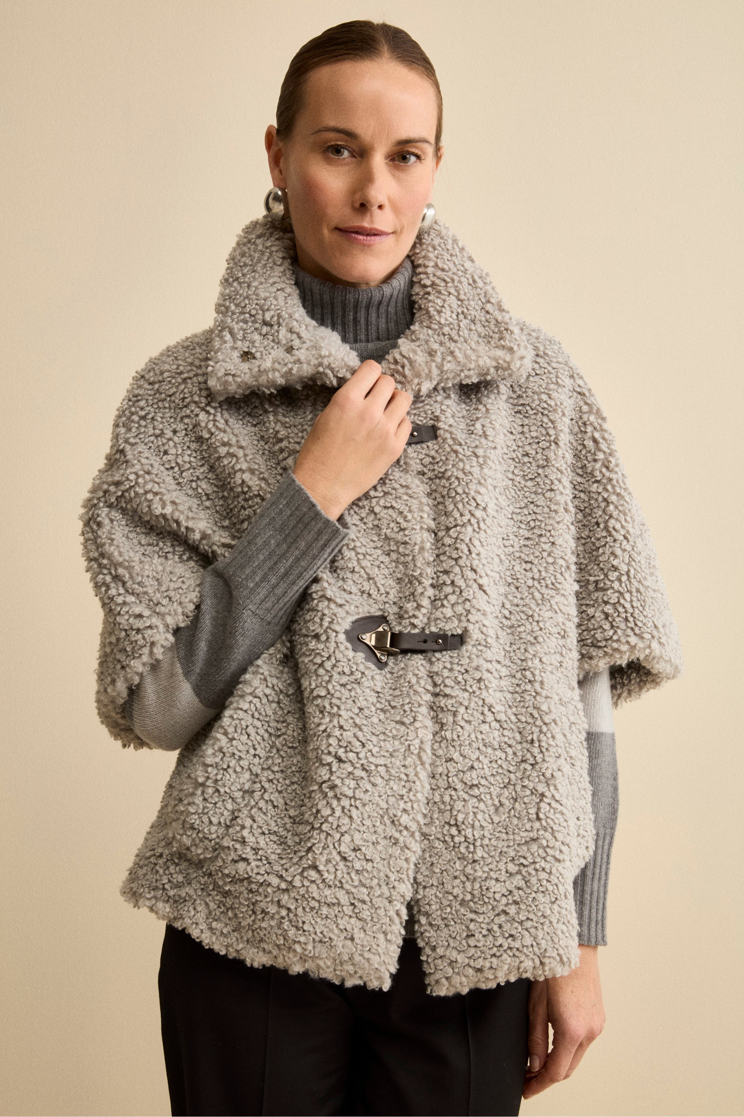Oversized Teddy Cape with Half Sleeves - PEARL