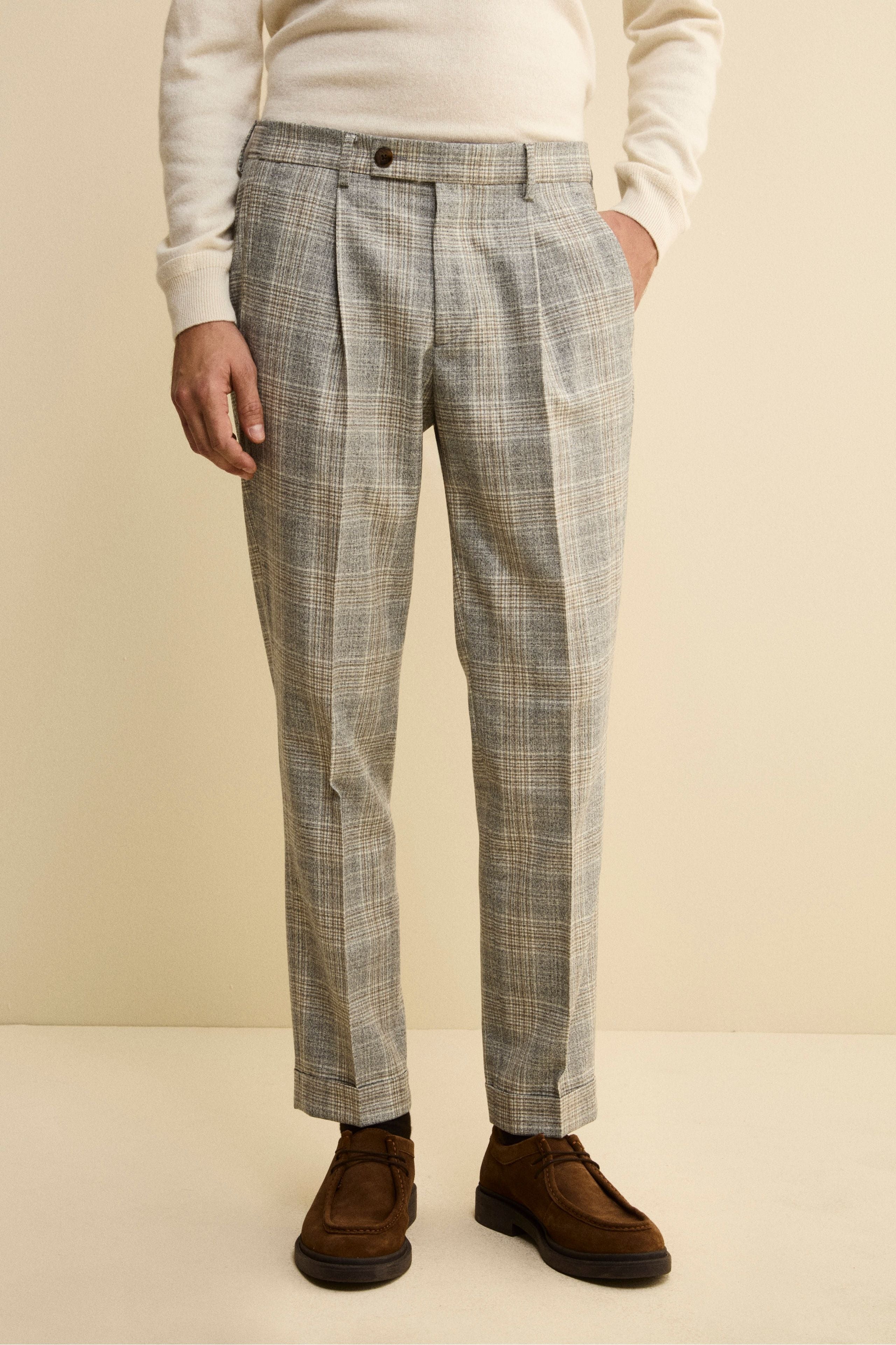 Wool Prince of Wales Trousers with Pleats and Cuffs - Grey melange