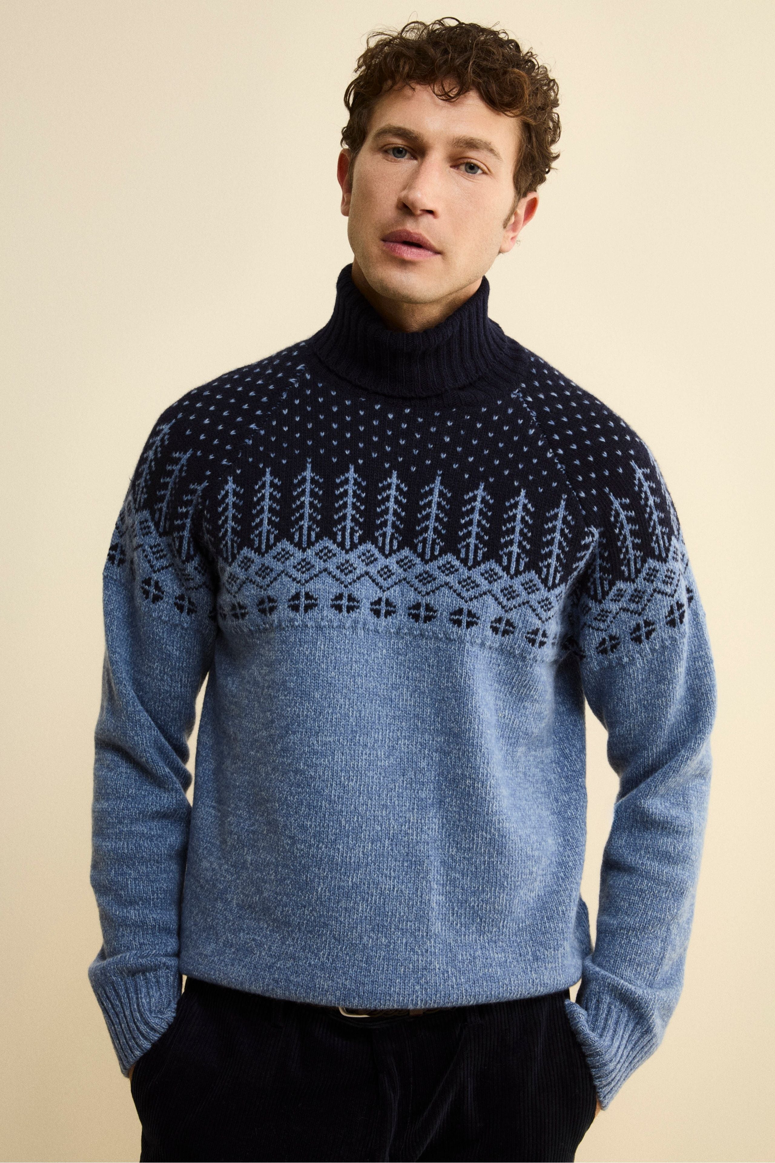 Oversized Norwegian Turtleneck in Virgin Wool - LIGHT BLUE MELANGE