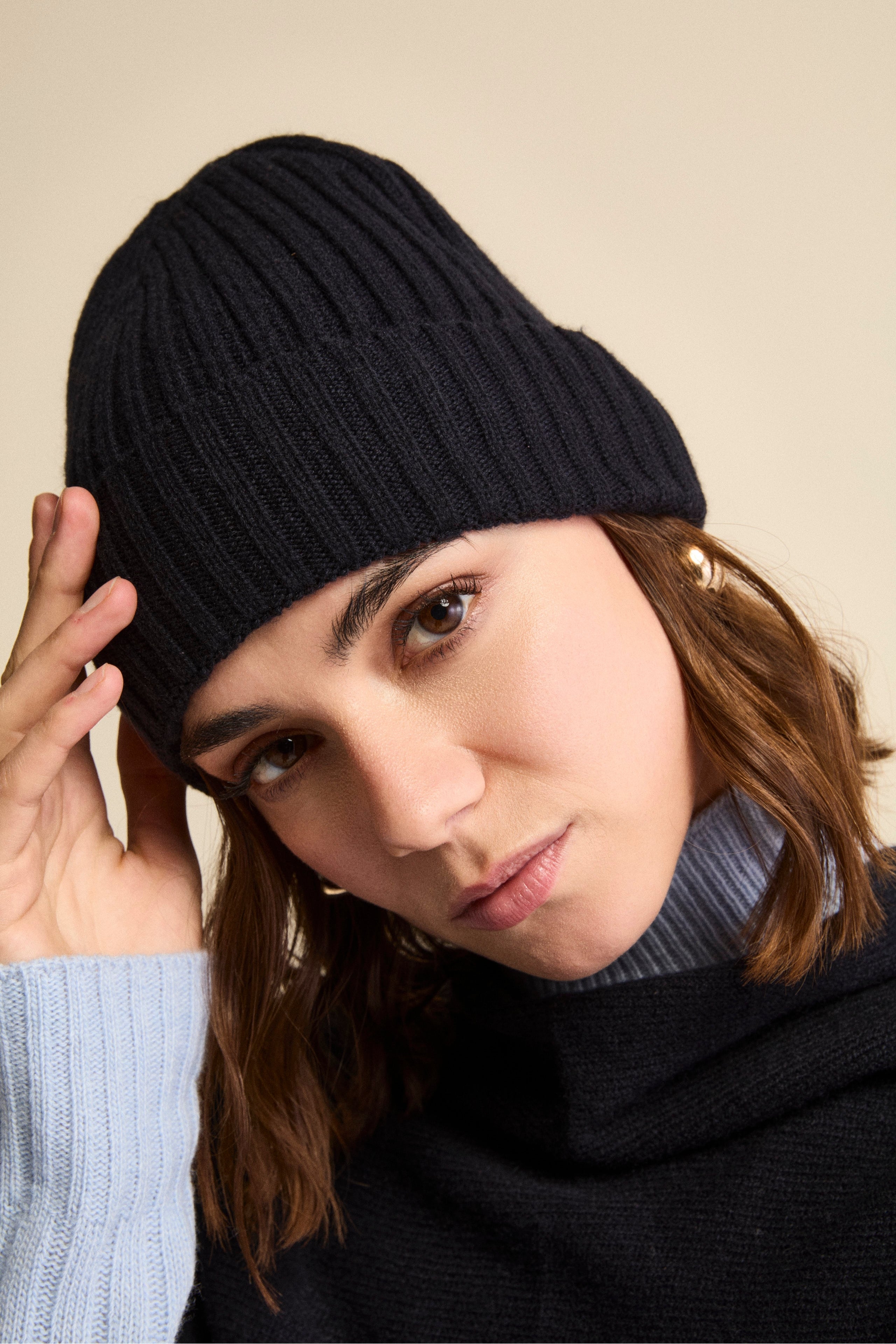 Ribbed cashmere beanie - Marine Blue