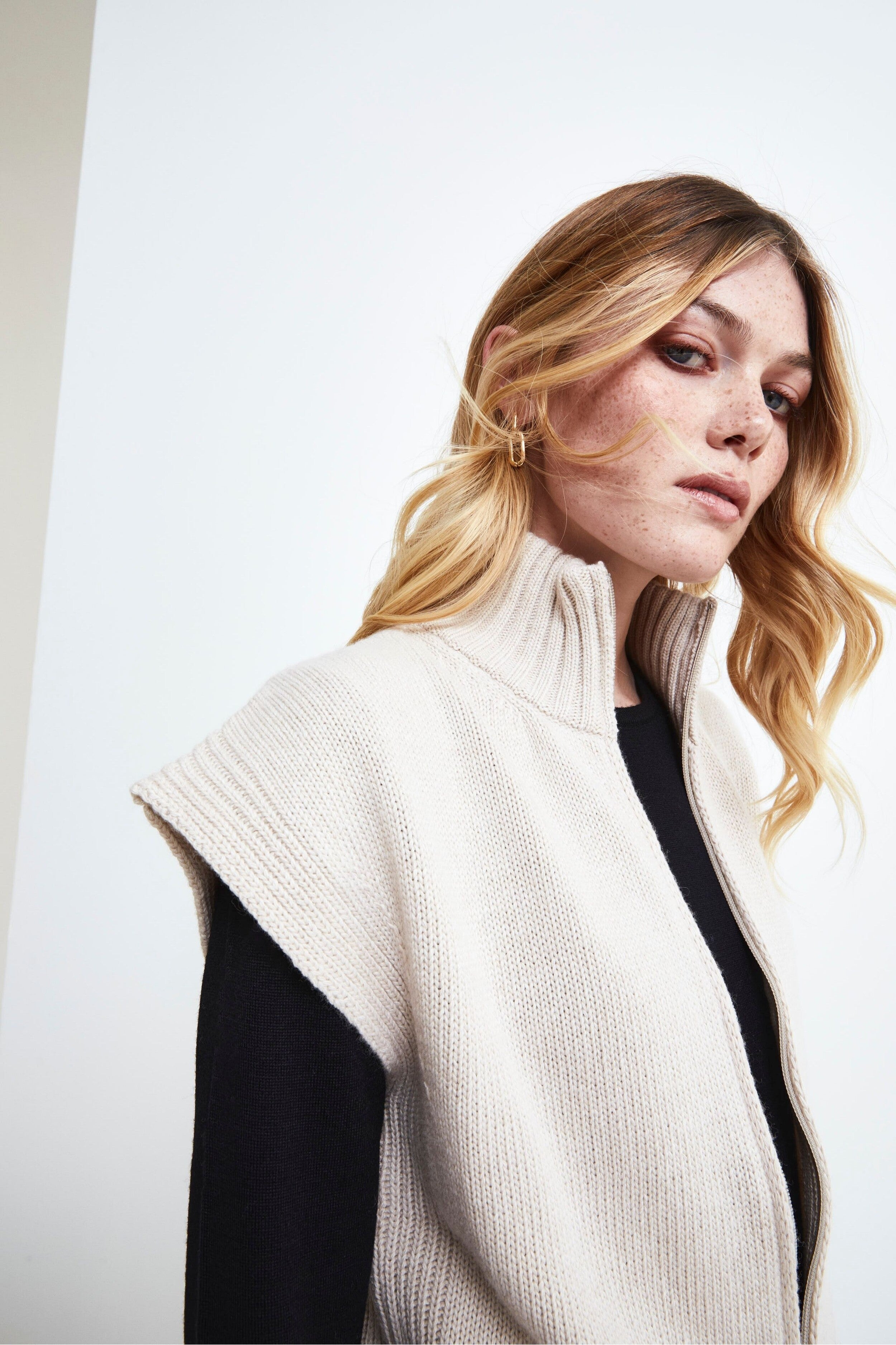 Gilet con Zip in Misto Cashmere - STUCCO