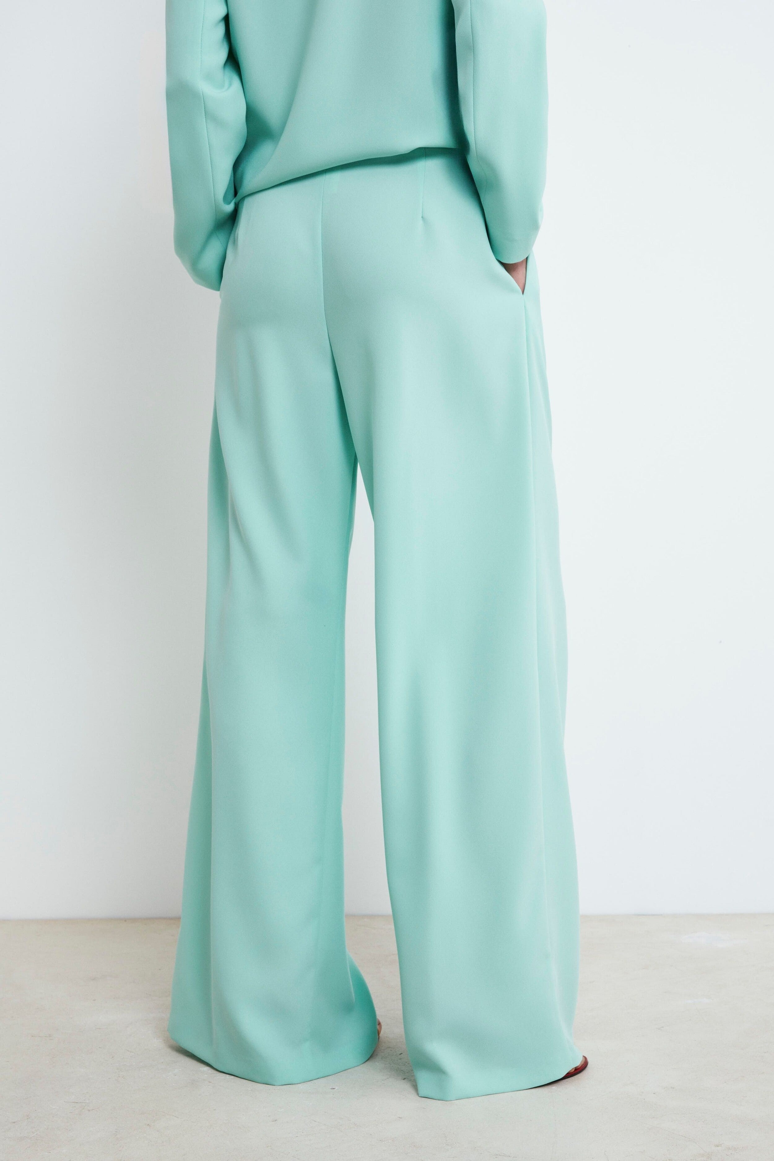 Pantalone Over Elegante - MENTA