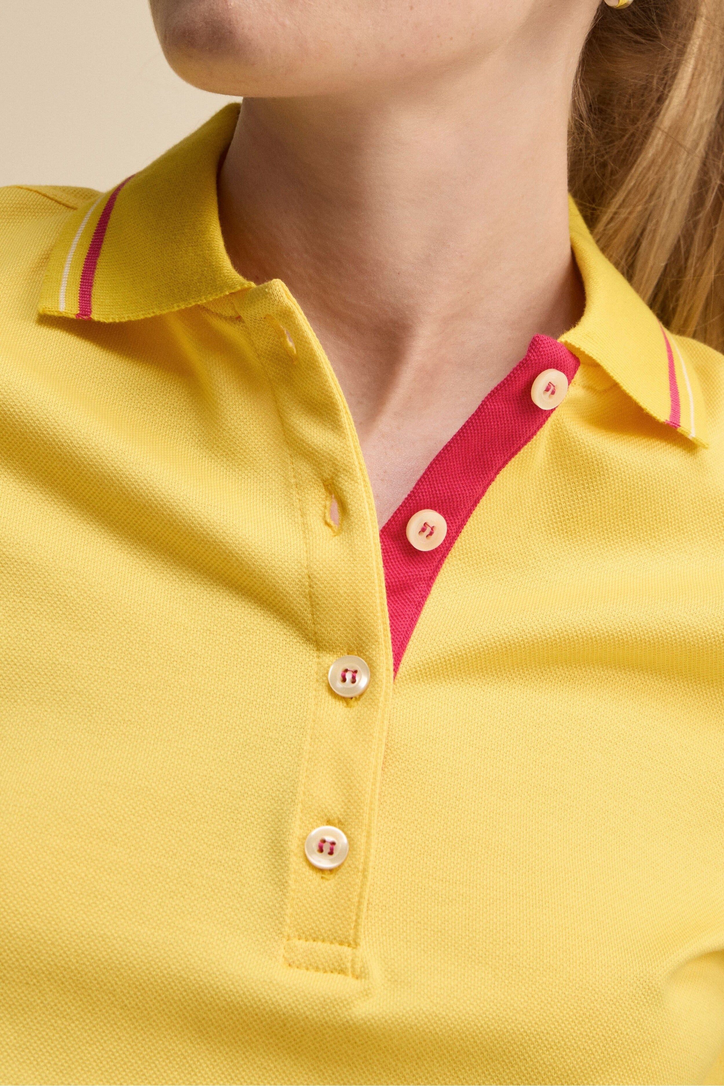 Polo Mezza Manica in Cotone Piquet - GIALLO