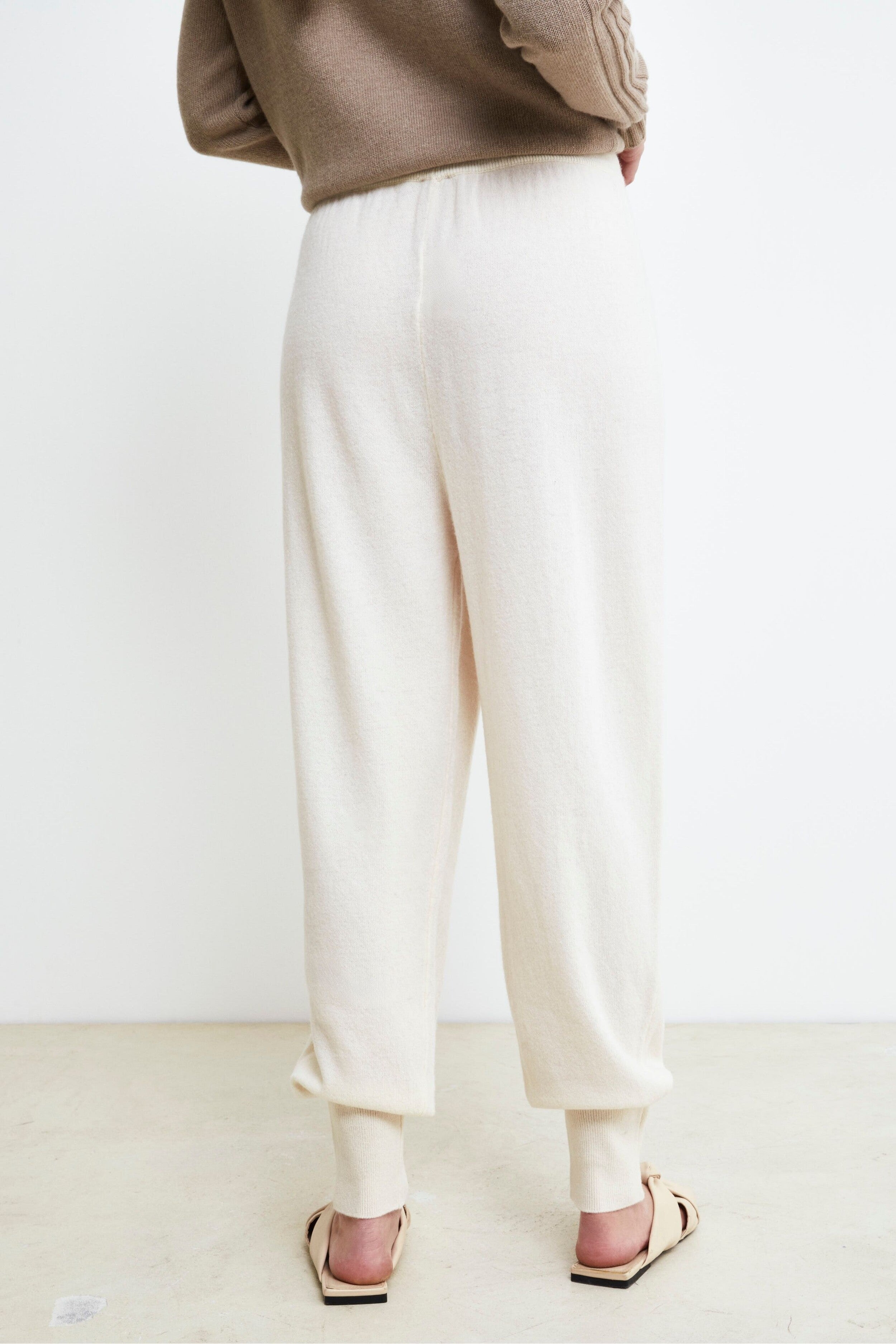 Pantalone Jogger in lana e cashmere - LATTE