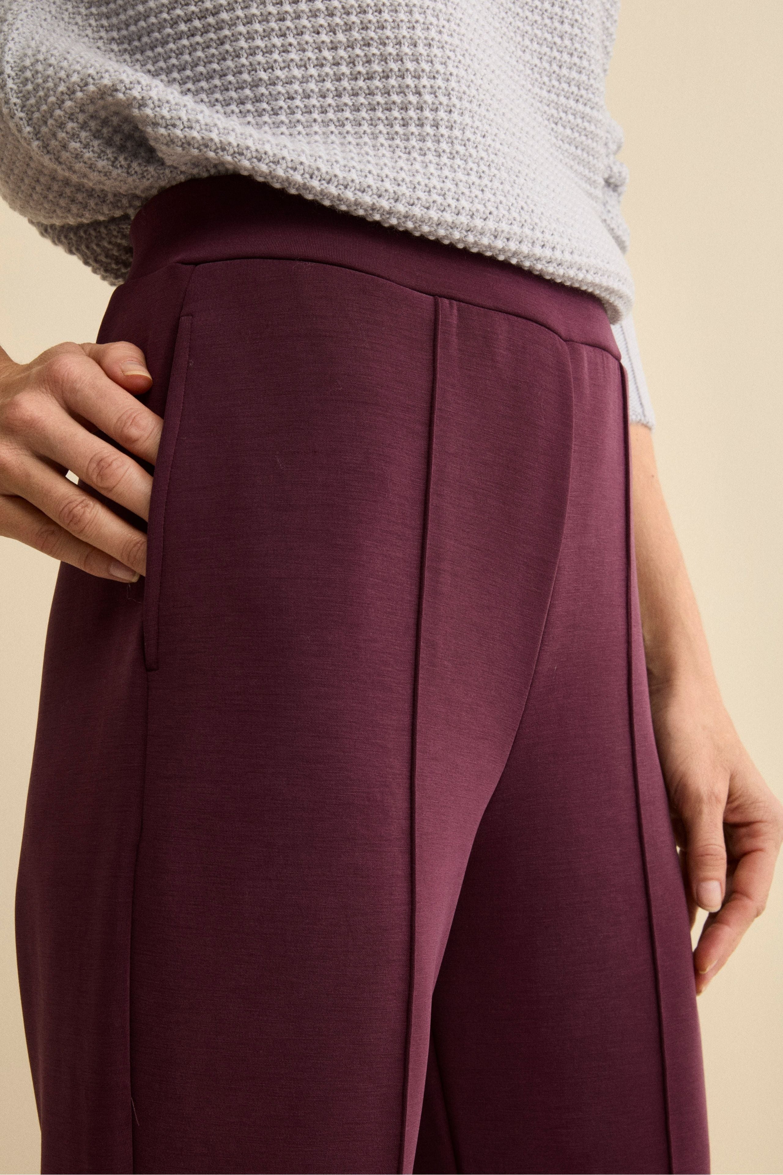 Soft Scuba Trousers - Wine red