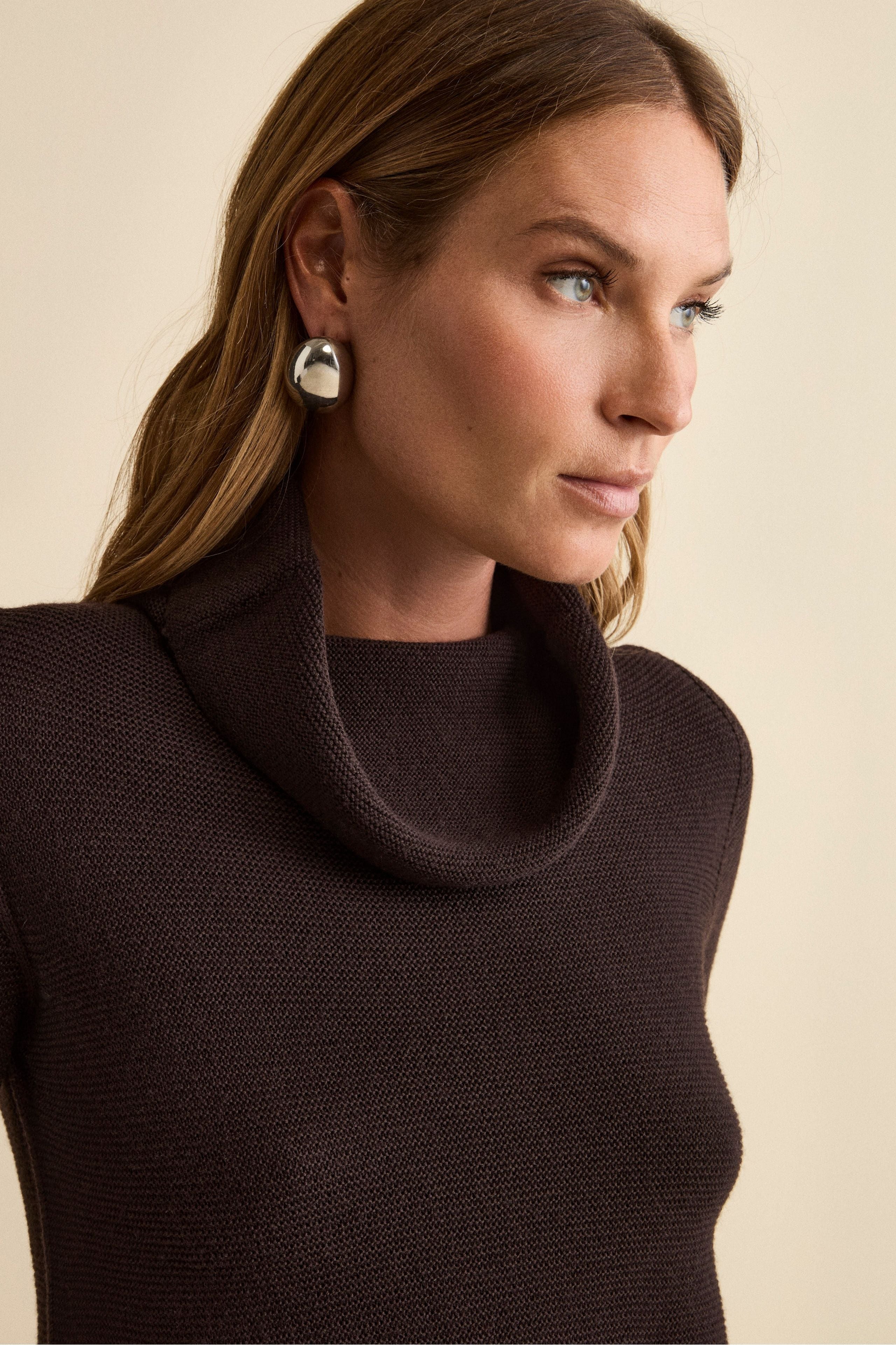 Sweater with Side Slits in Merino Wool - Dark brown