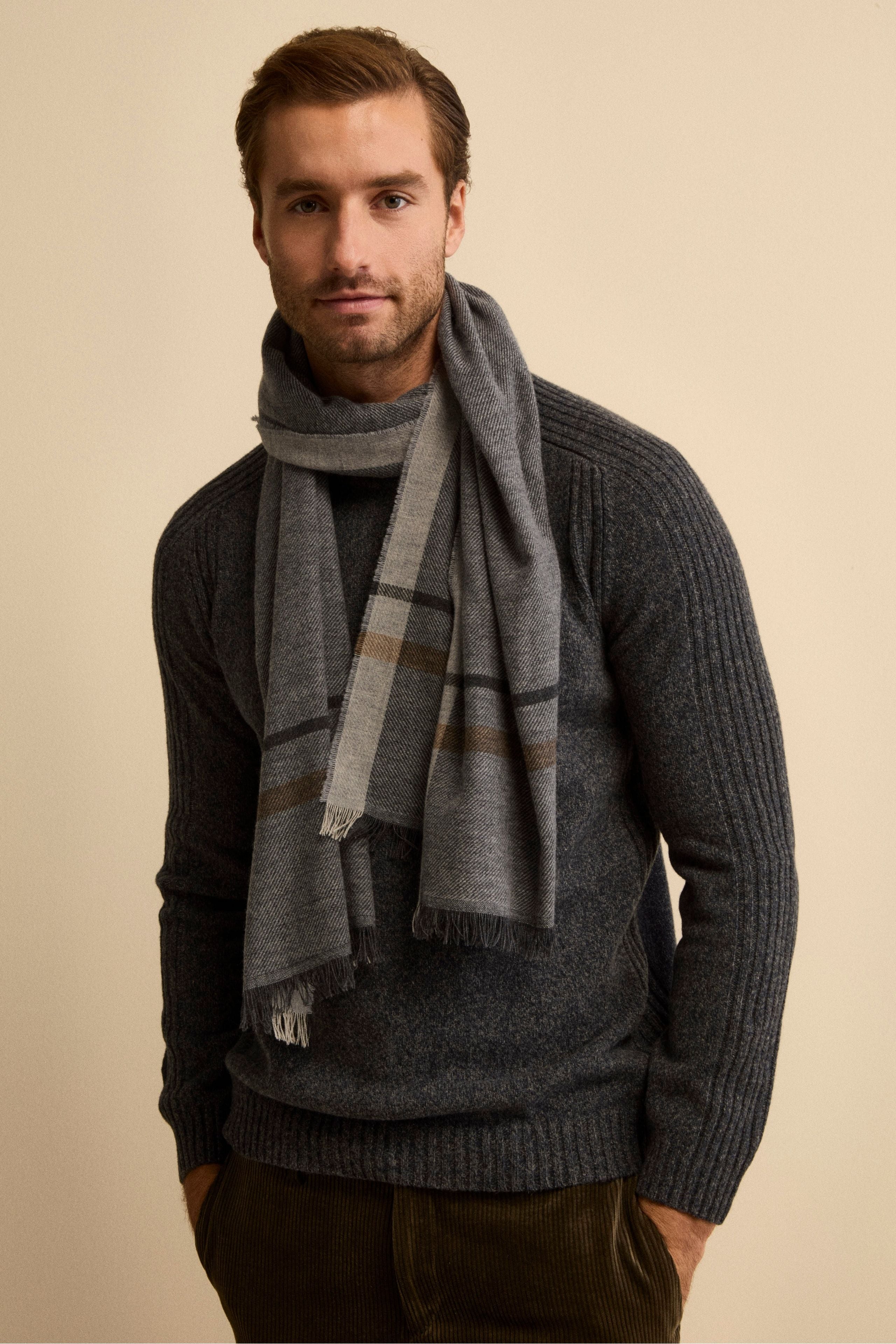 Wool and Cashmere Blend Stole - BLUE