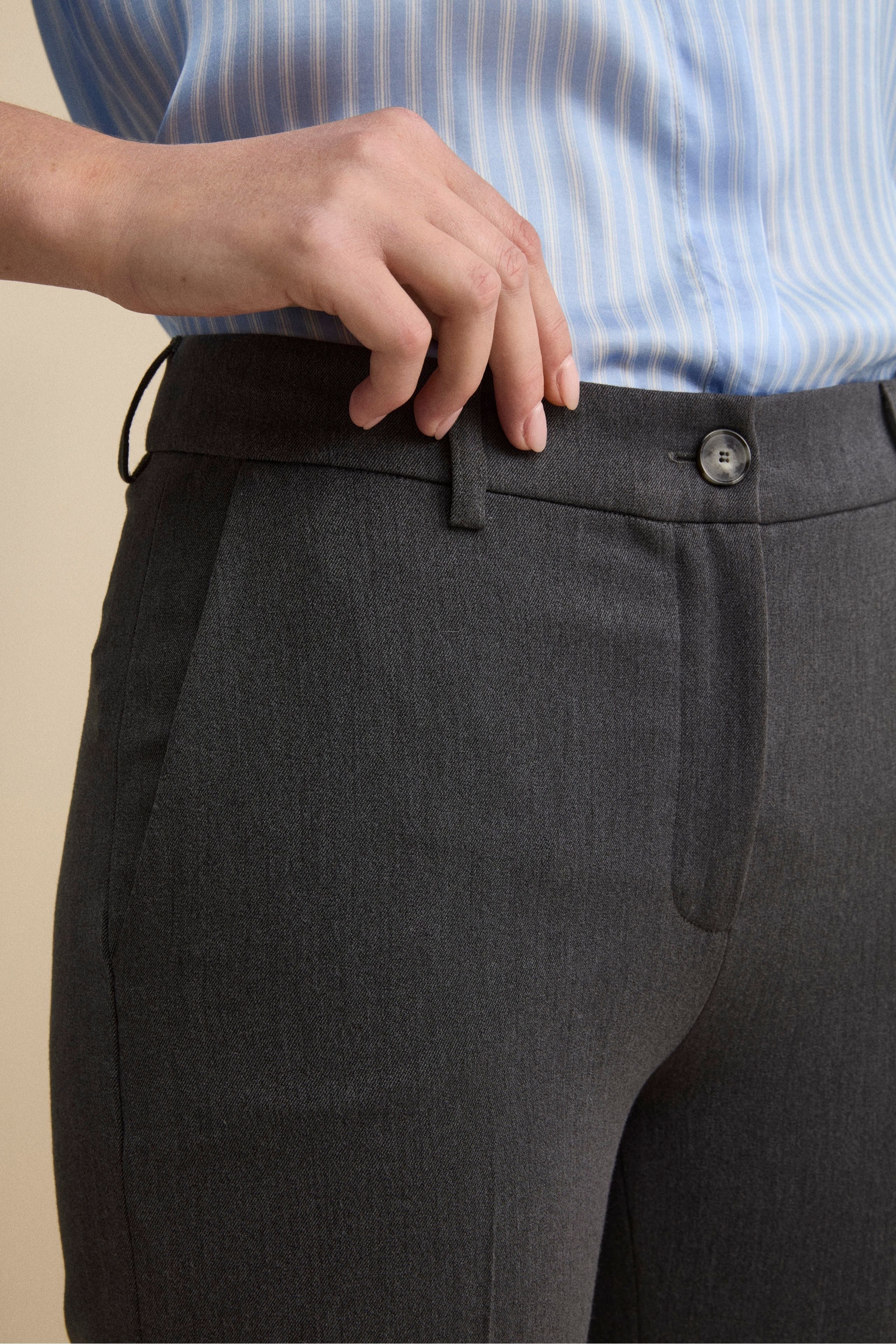 Cigarette Trousers with Pleats and Cuffs - Charcoal grey