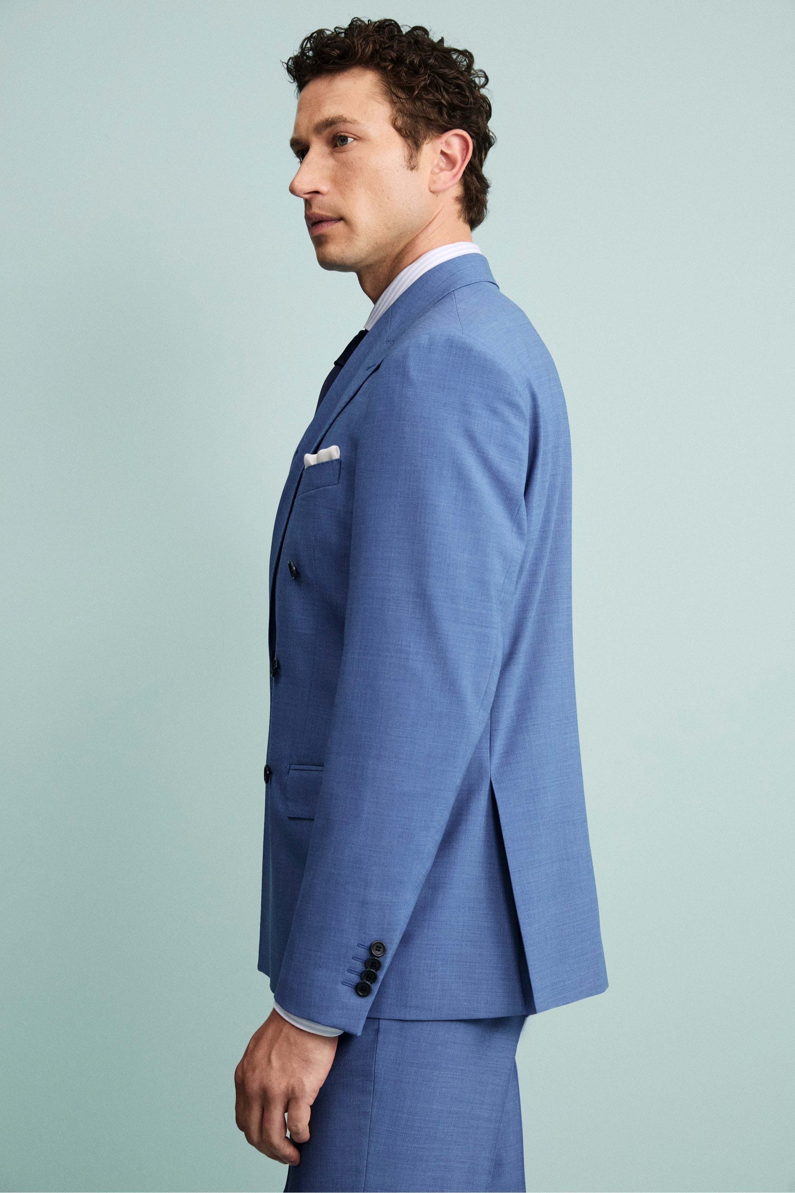 Abito Doppiopetto Slim Fit con Revers a Lancia - ROYAL