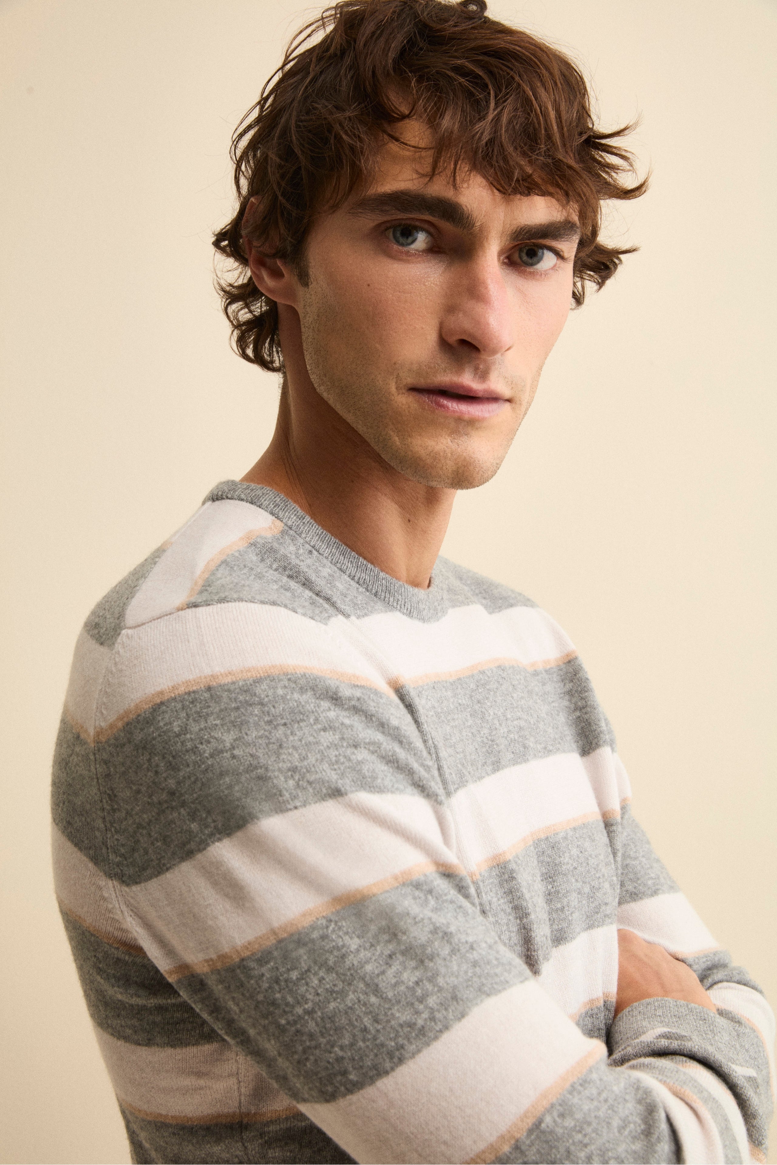 Striped Crewneck Sweater in Wool and Cashmere Blend - Grey and cream striped