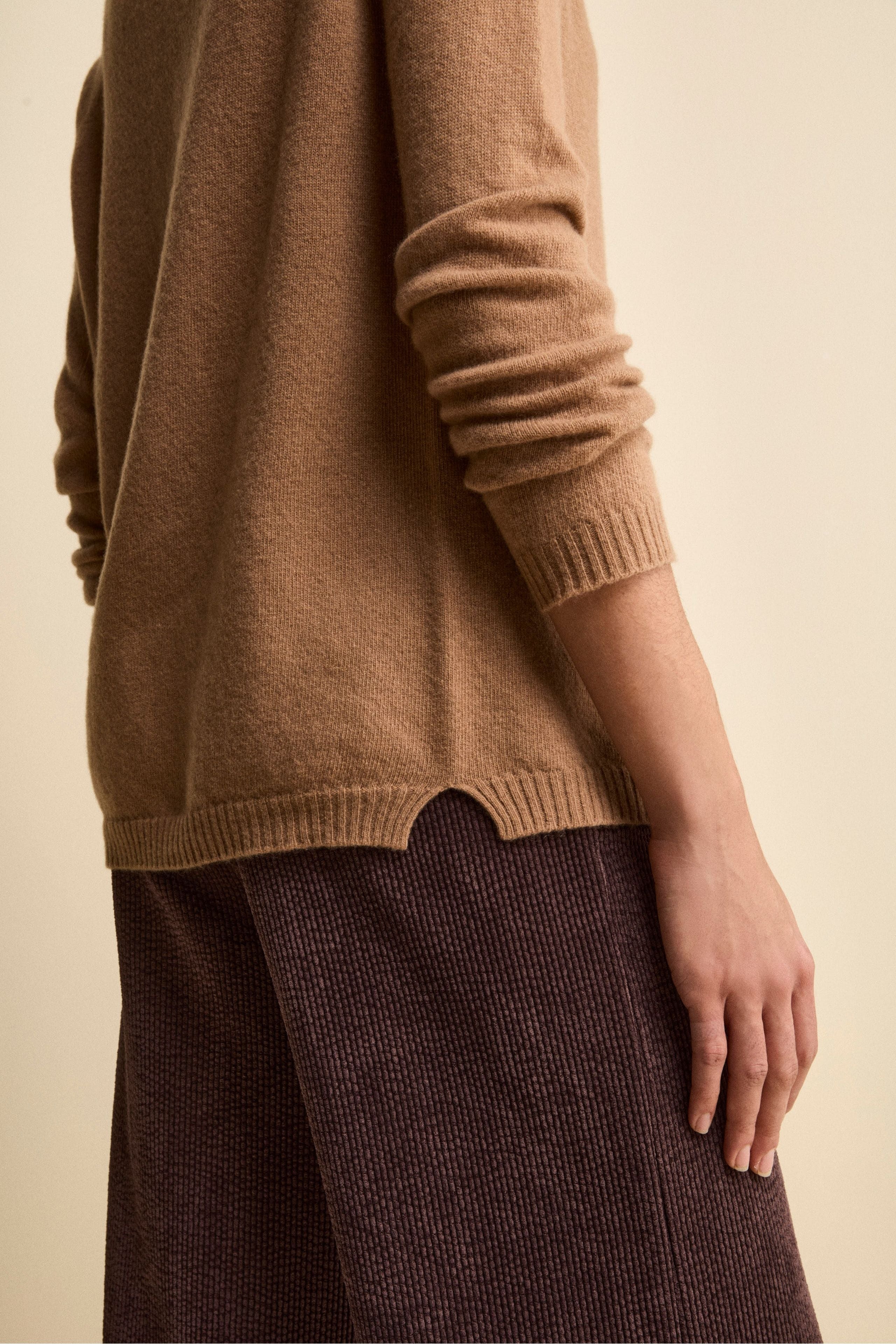 Soft Collar Cashmere Wool Sweater - CAMMELLO