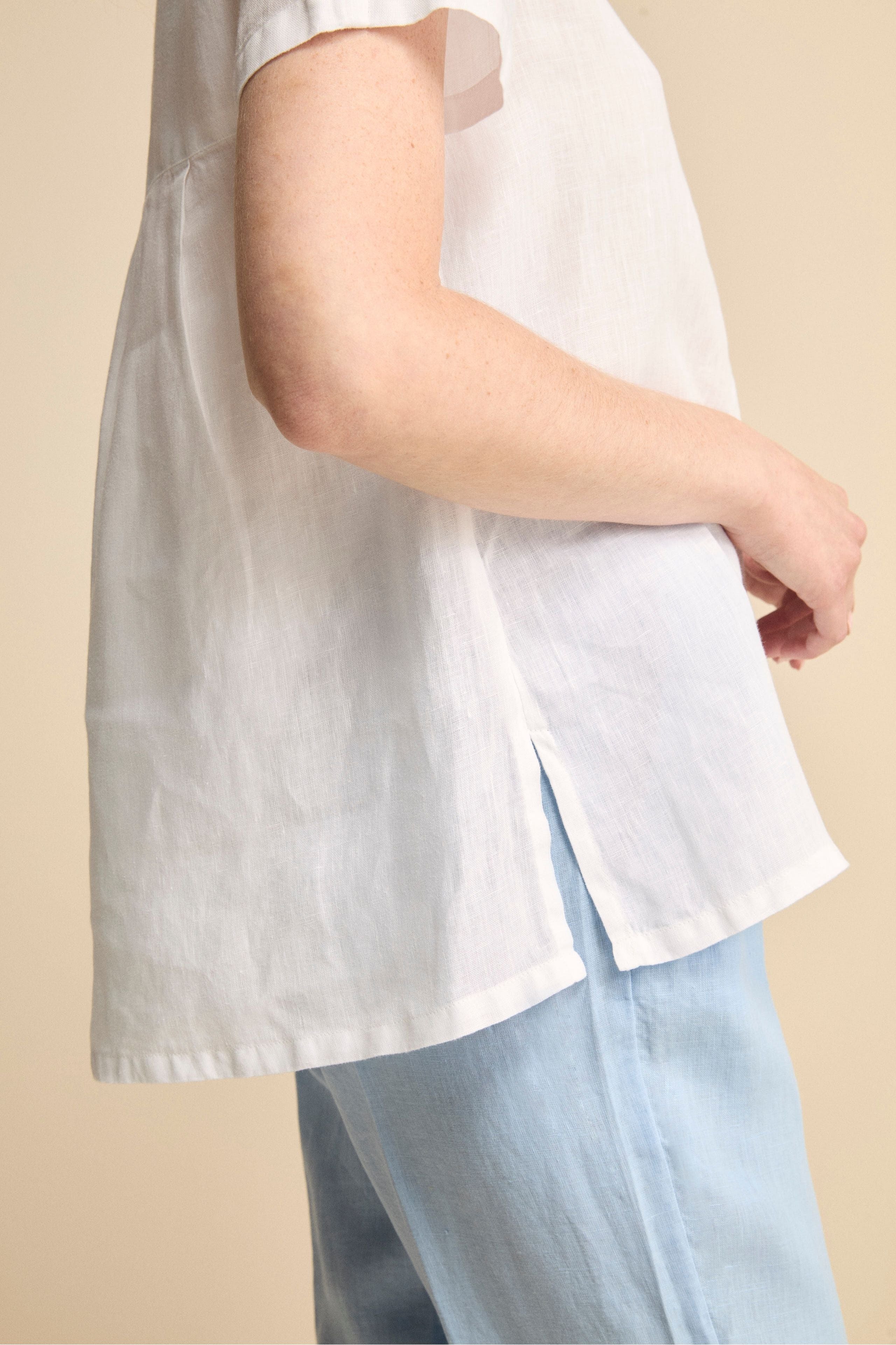 Blusa Morbida Girocollo in Lino - BIANCO