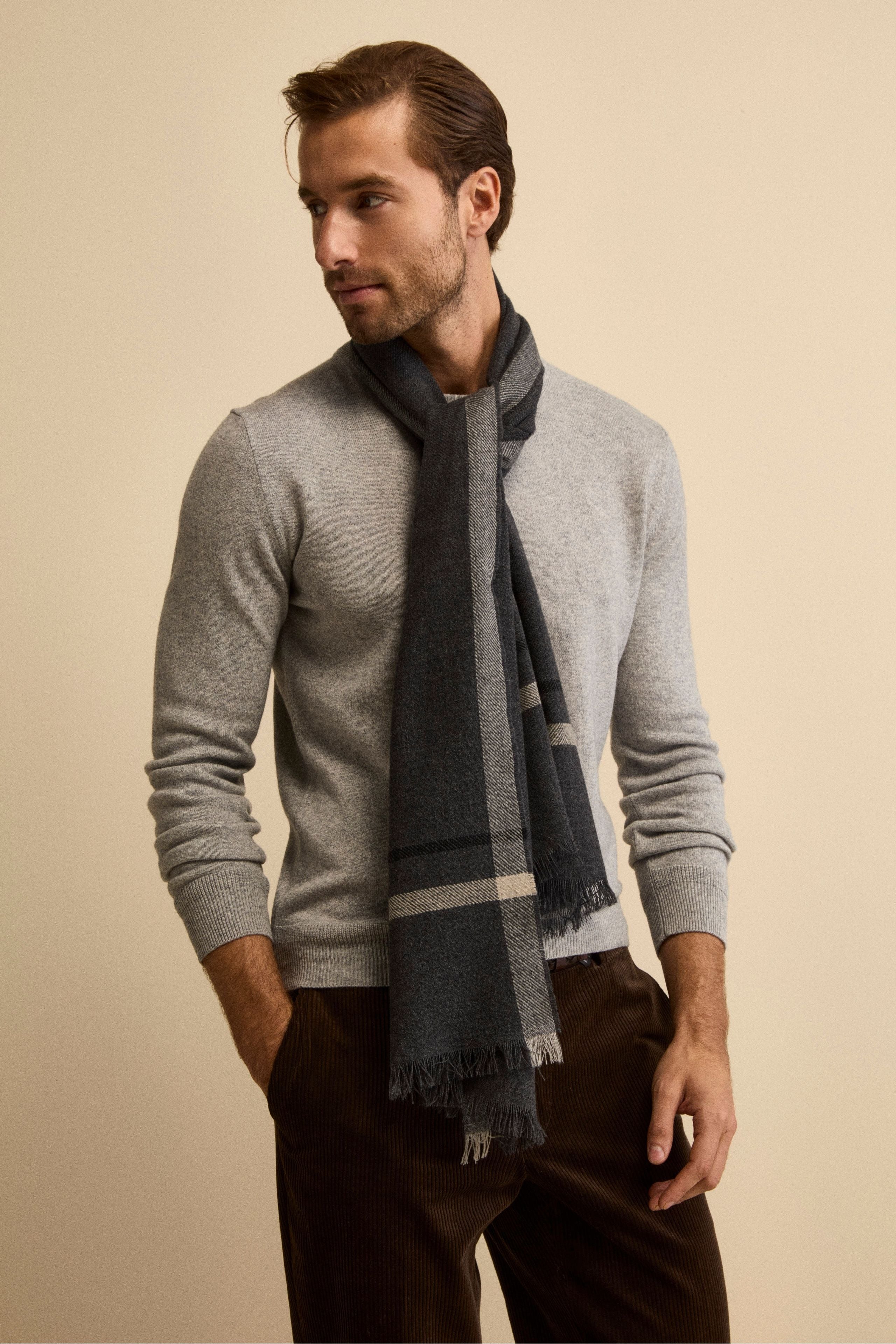 Wool and Cashmere Blend Stole - Charcoal grey