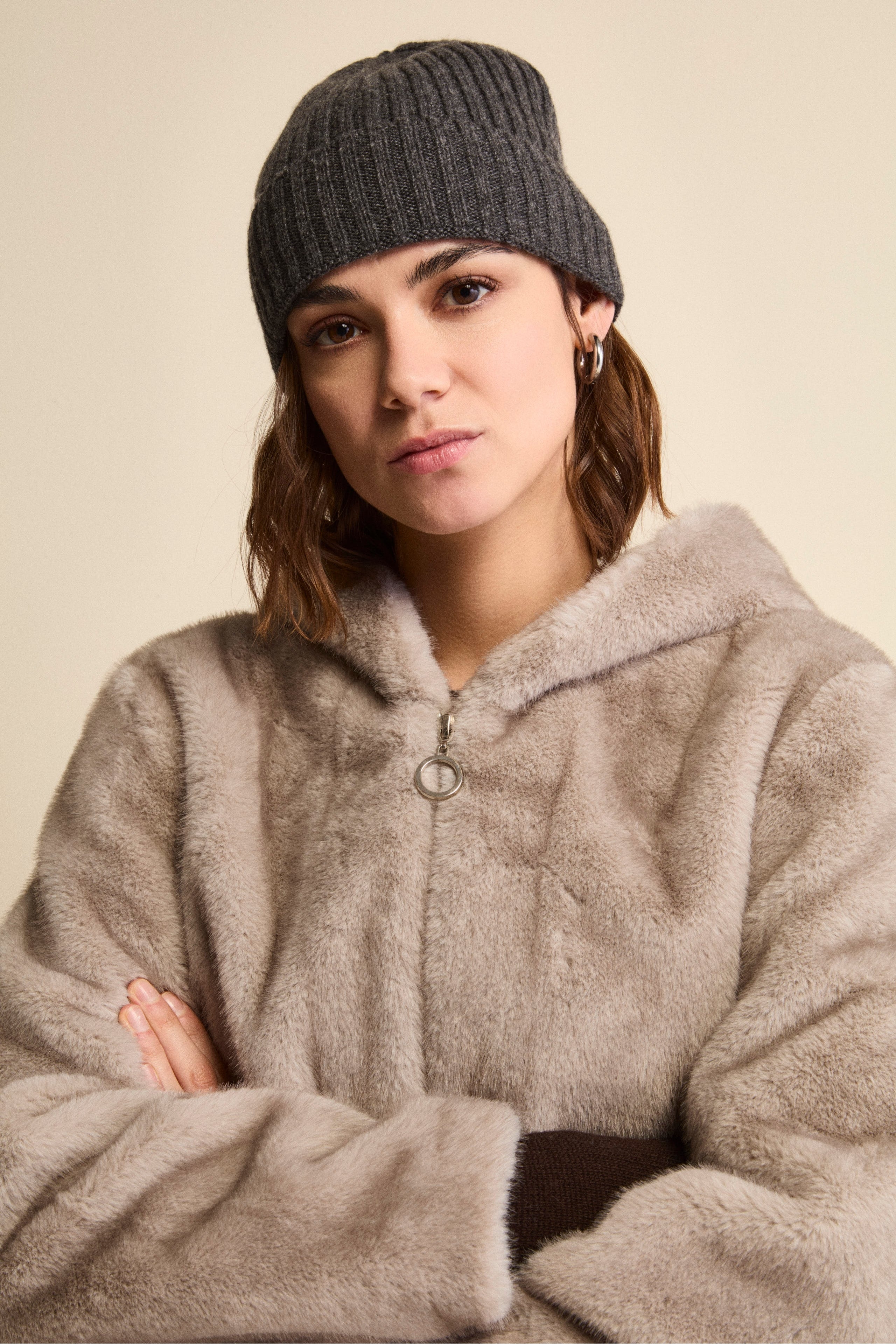 Ribbed cashmere beanie - Dark Grey