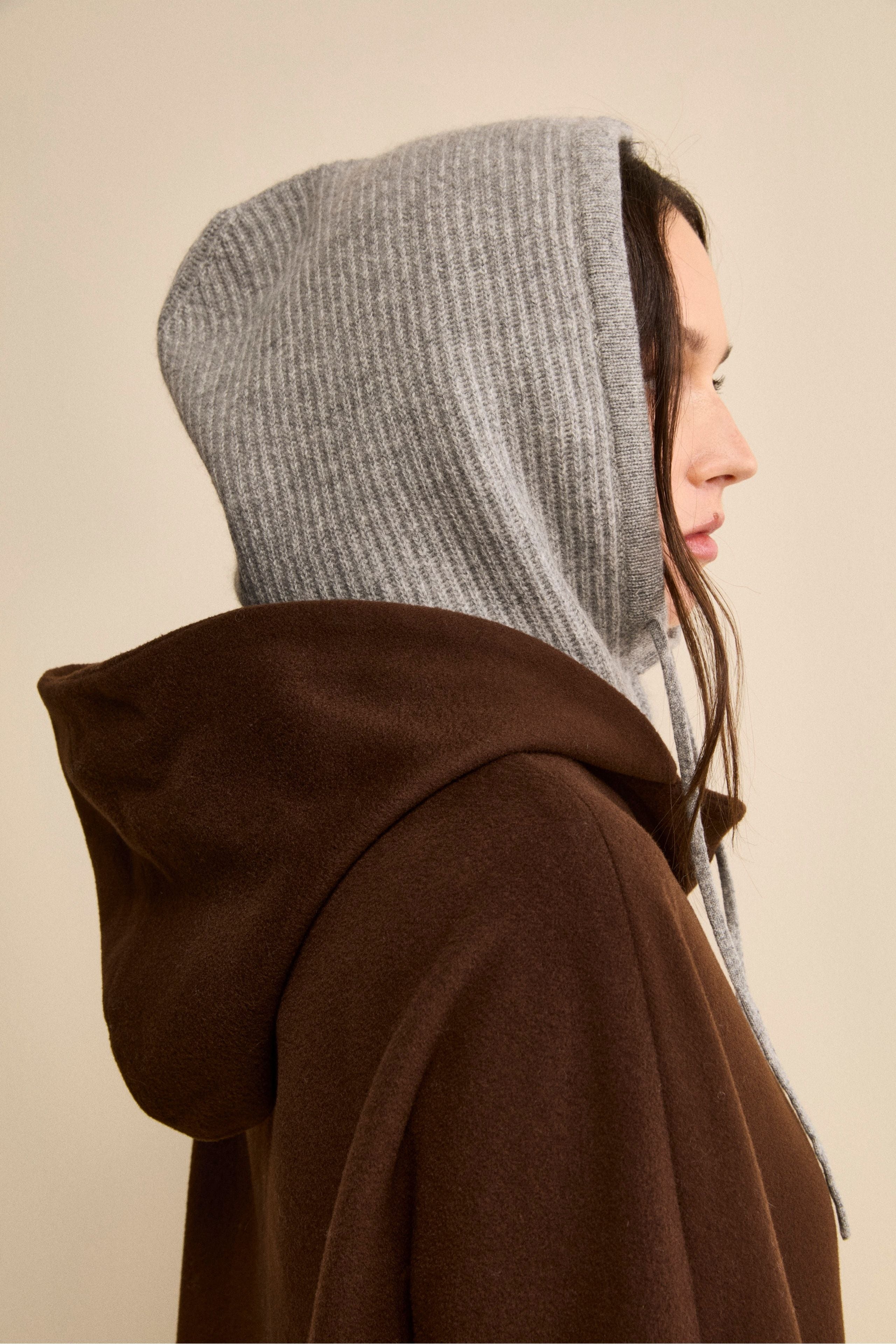 Wool and Cashmere Cape with Hood and Lining - brown