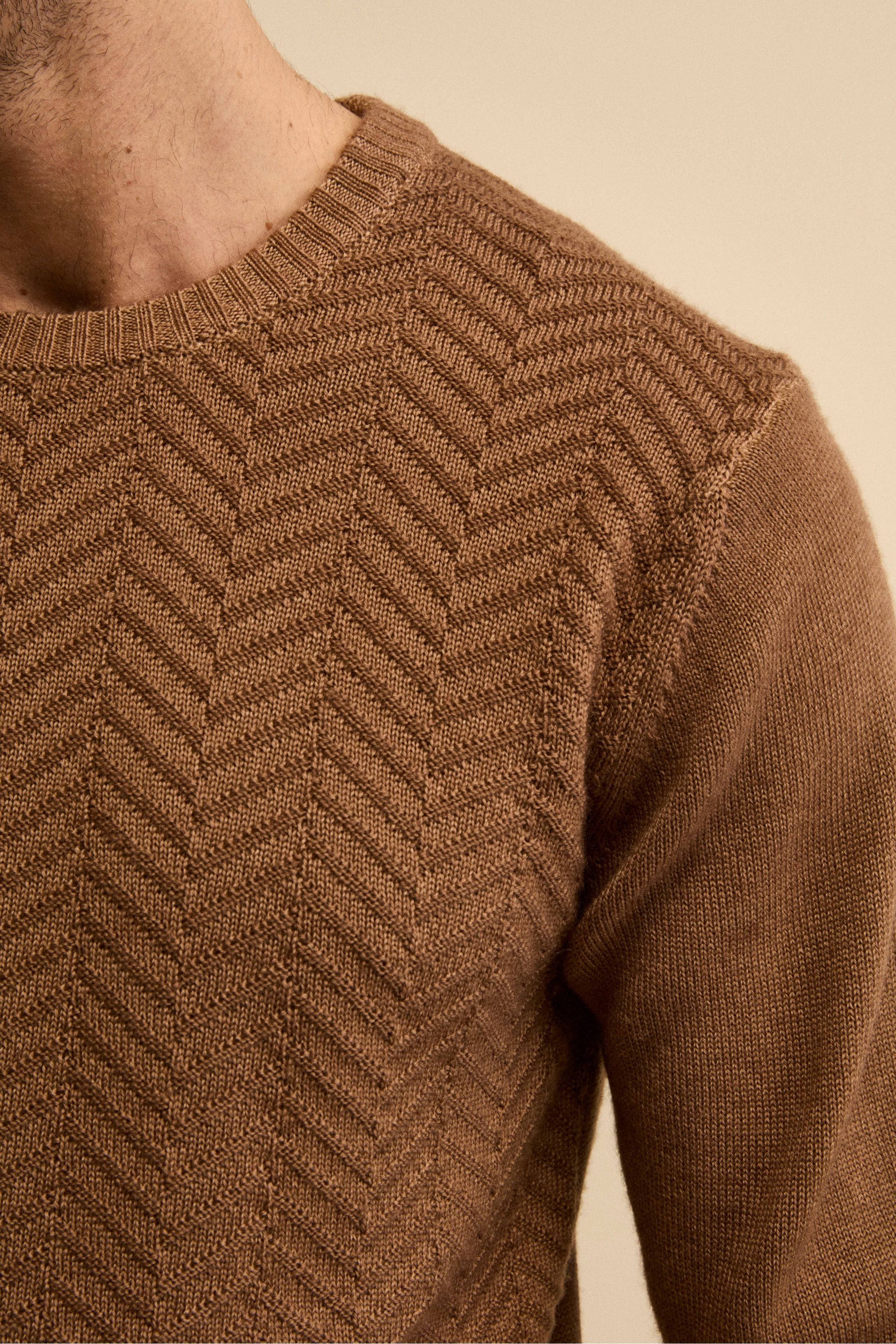 Fisherman’s Rib Crewneck in Merino Wool - Tobacco brown