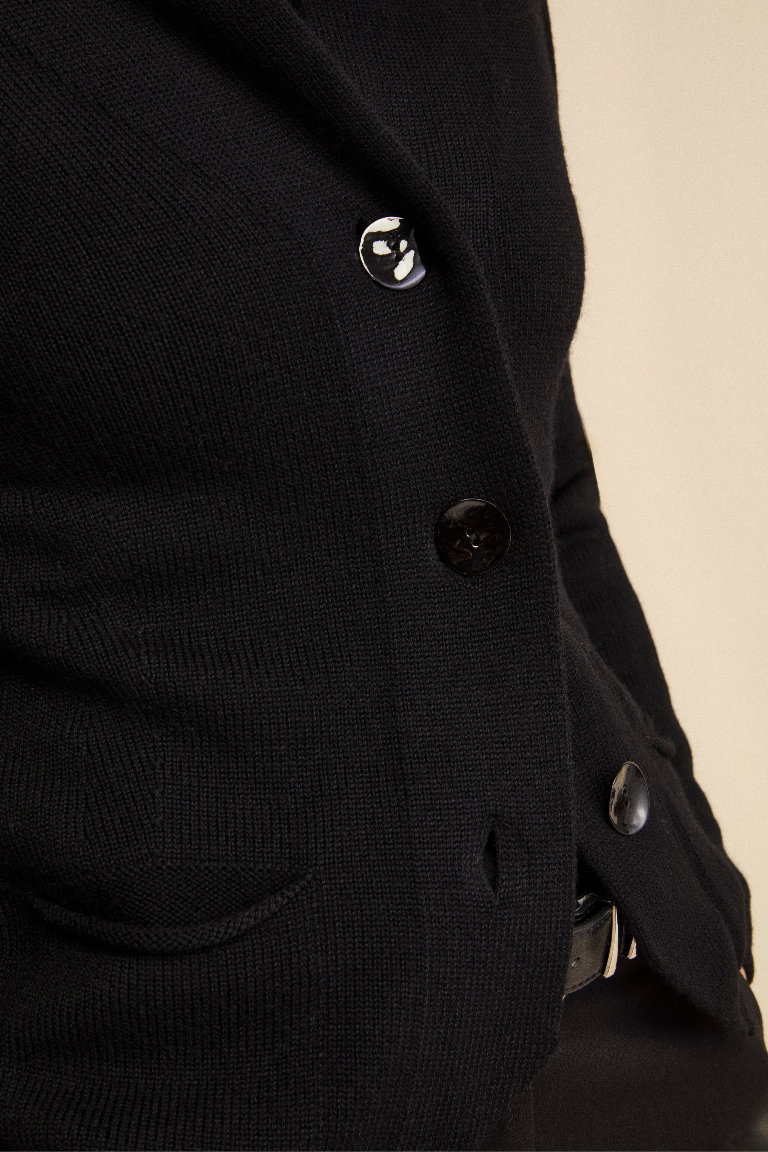 Wool cardigan with buttons - BLACK