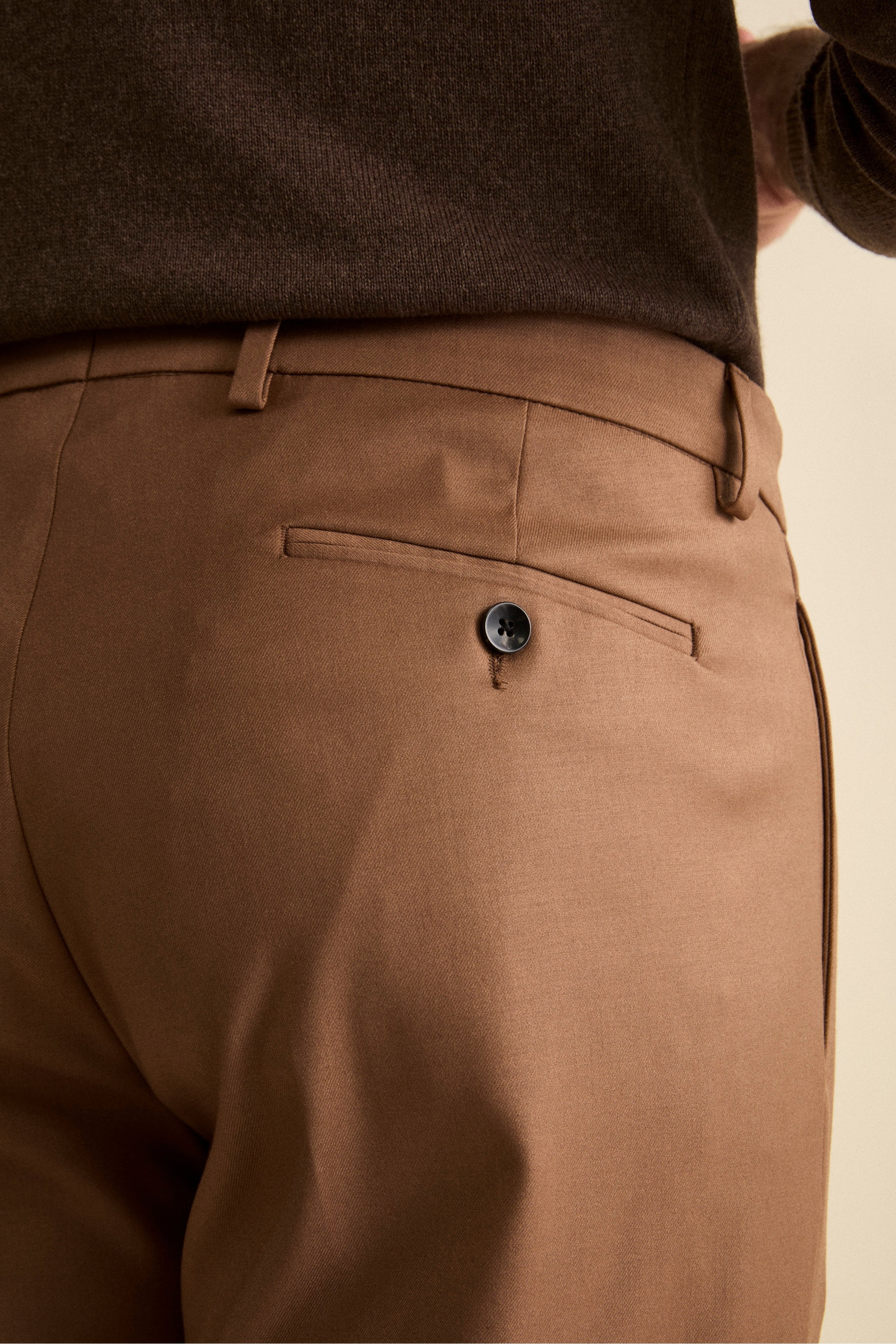 Wide-Leg Wool Blend Trousers with Pleats - Camel