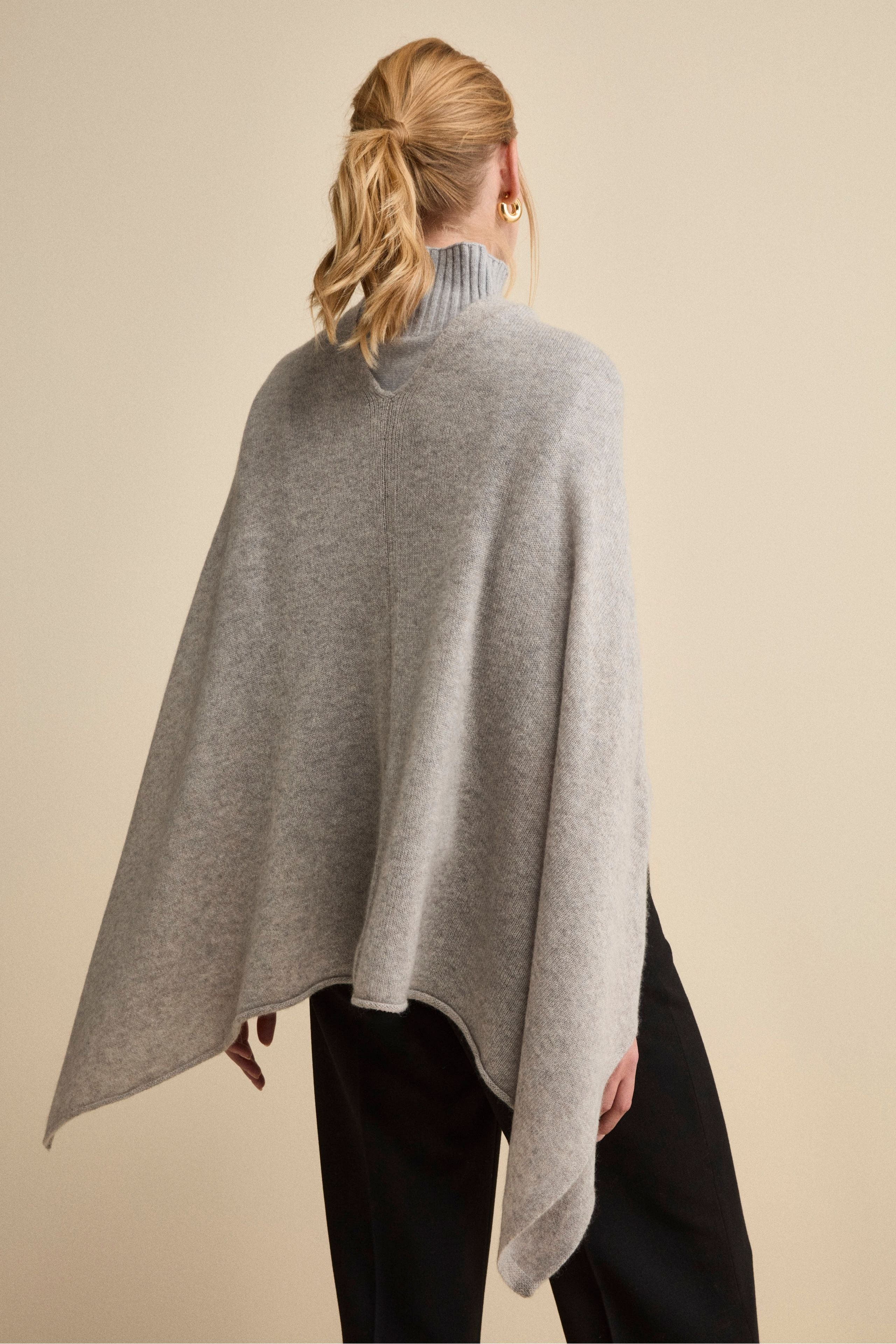 Cashmere cape - Light grey