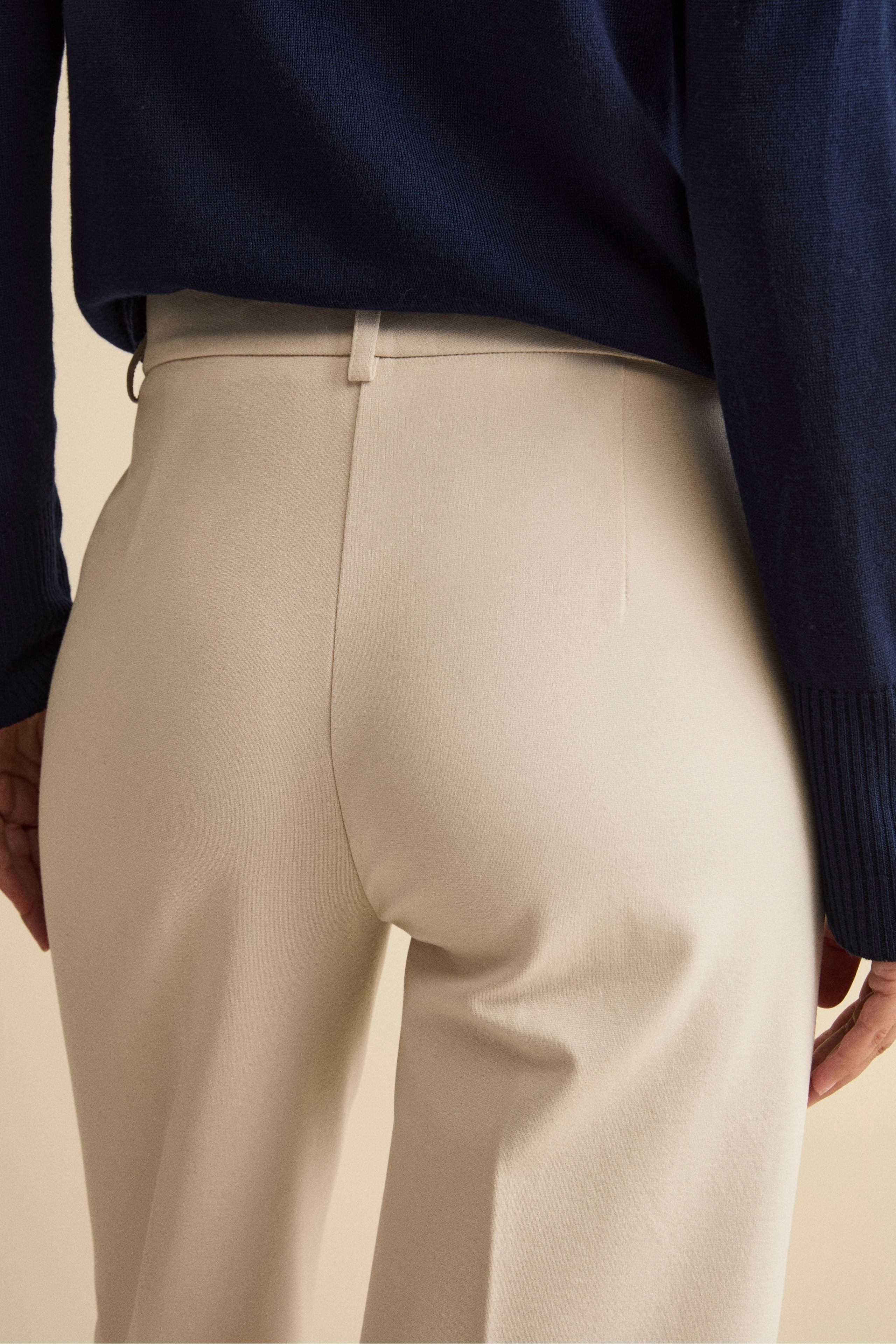 Jersey Gaucho Trousers with Pleats - CREAM