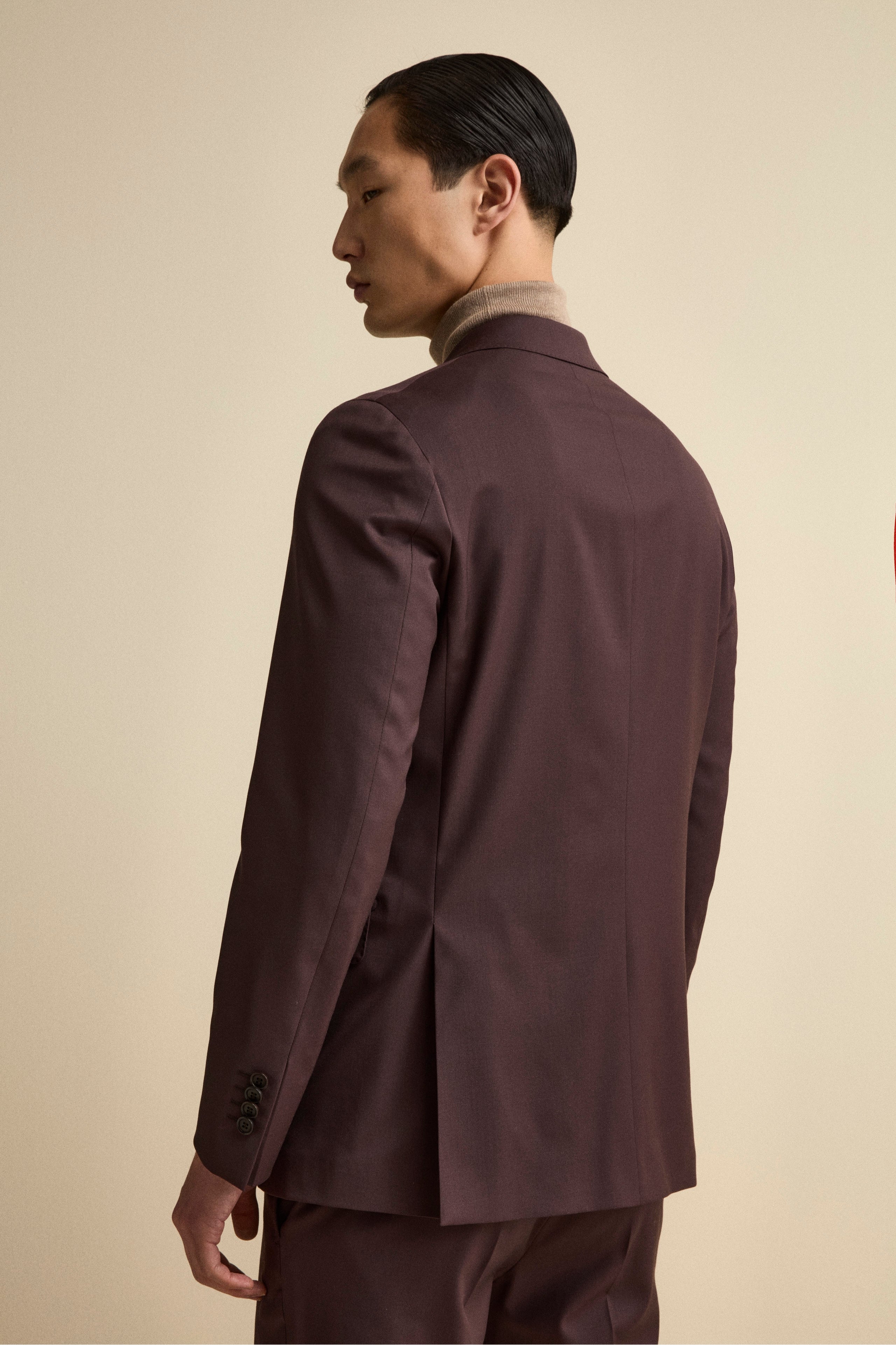 Regular-Fit Single-Breasted Suit in Virgin Wool with Notch Lapels - Burgundy