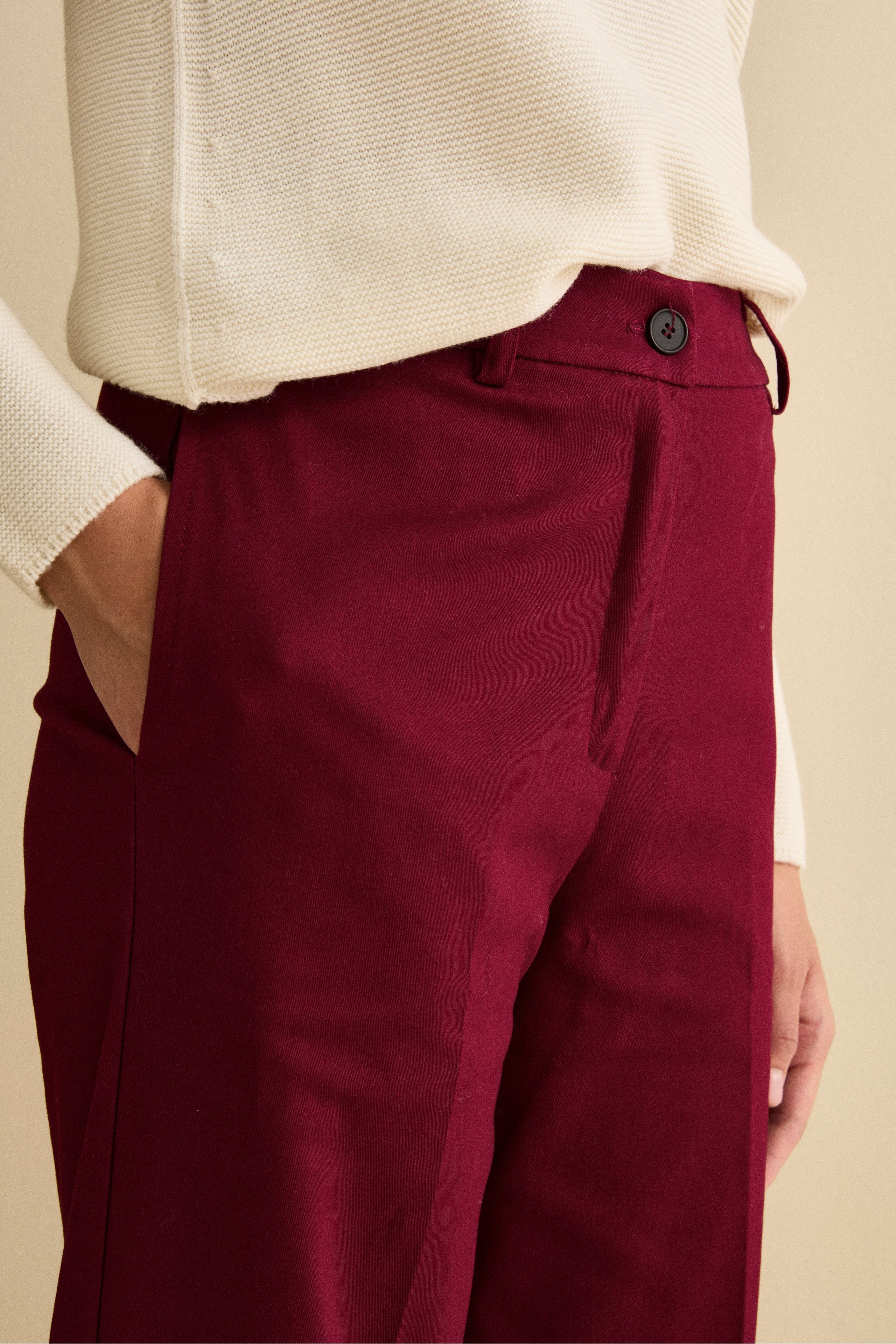 Wide-Leg Pleated Trousers with Cuff - MAGENTA