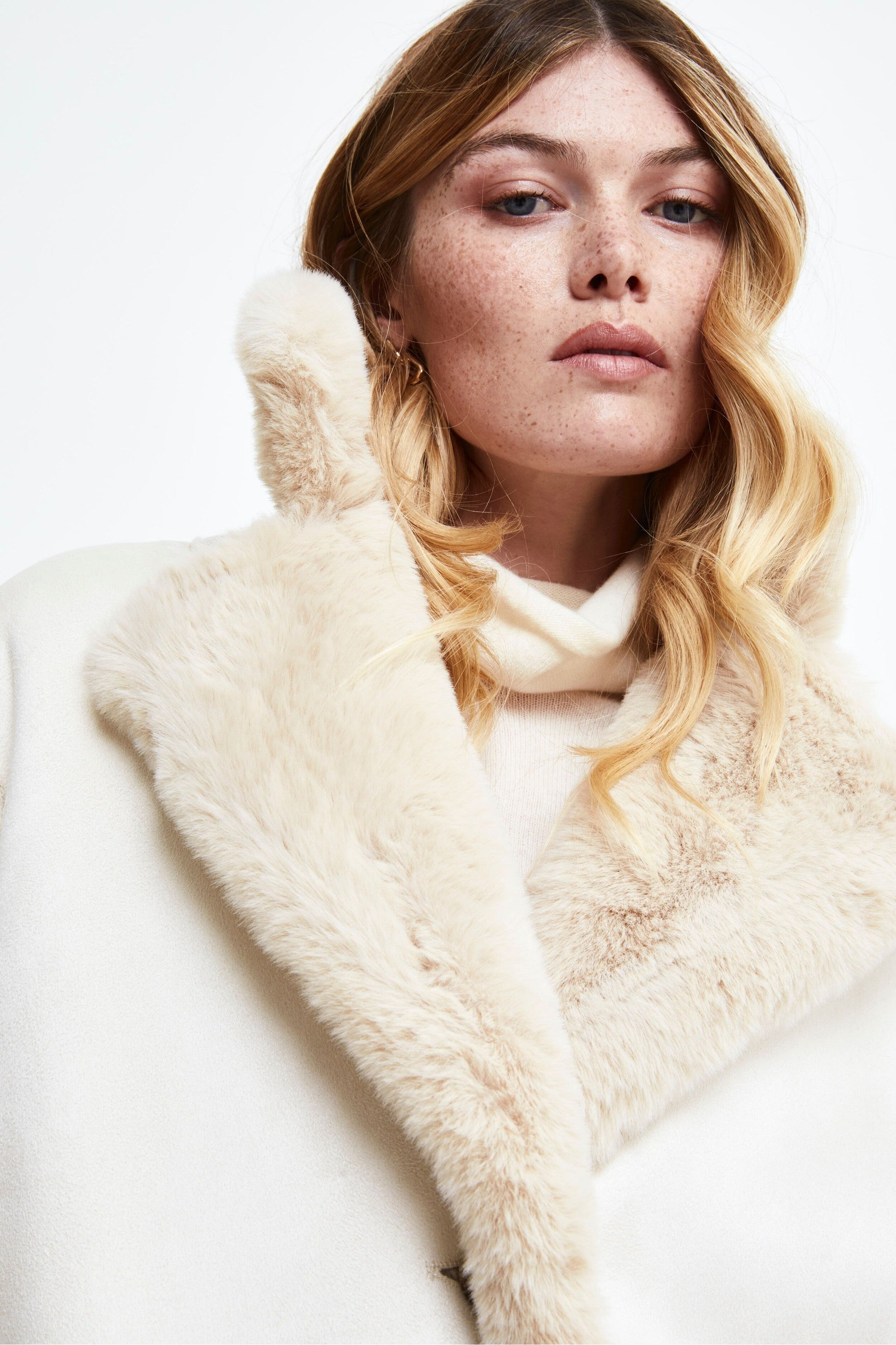 Cappotto Midi Eco-Montone - MANDORLA