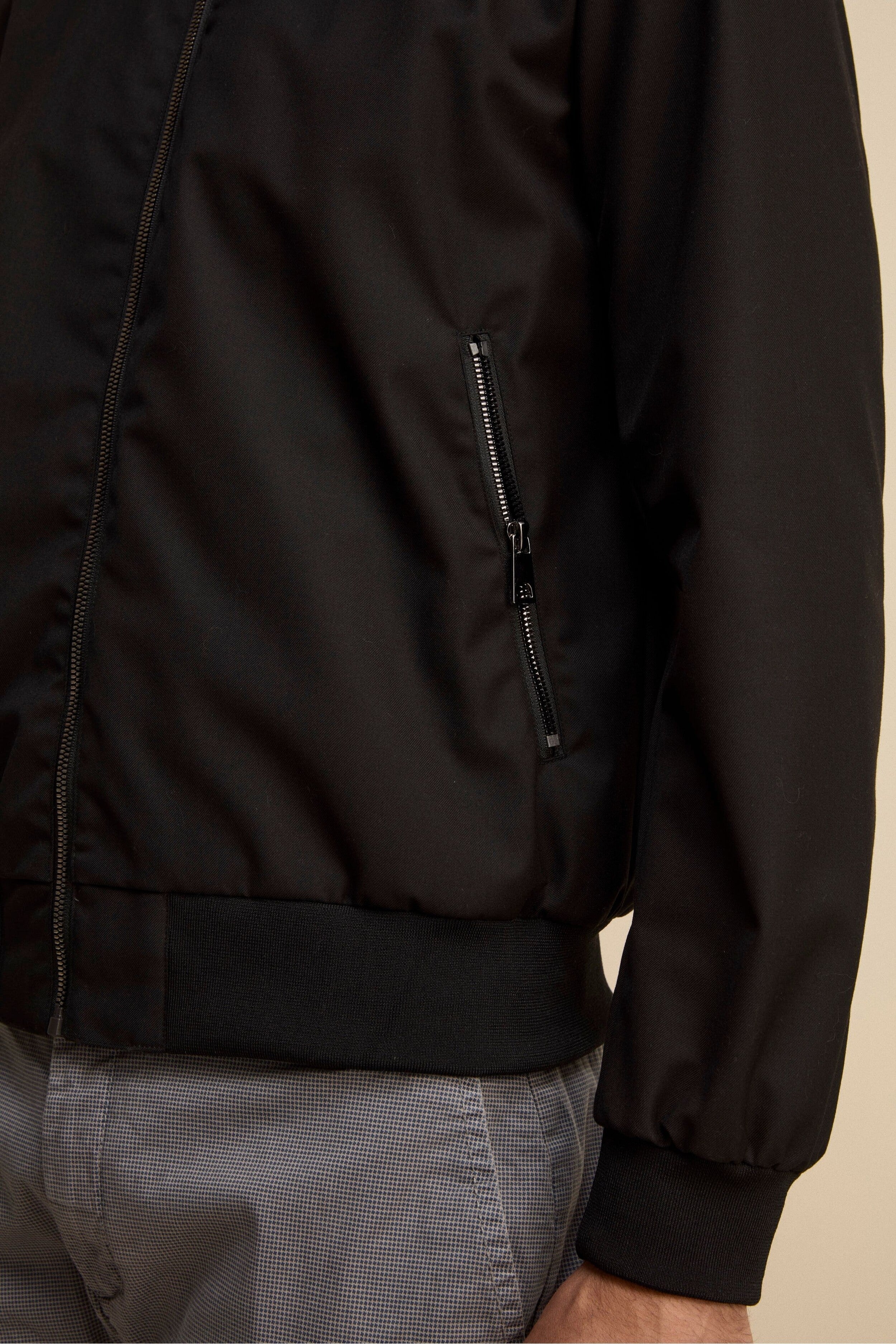 Bomber in Tessuto con Zip - NERO