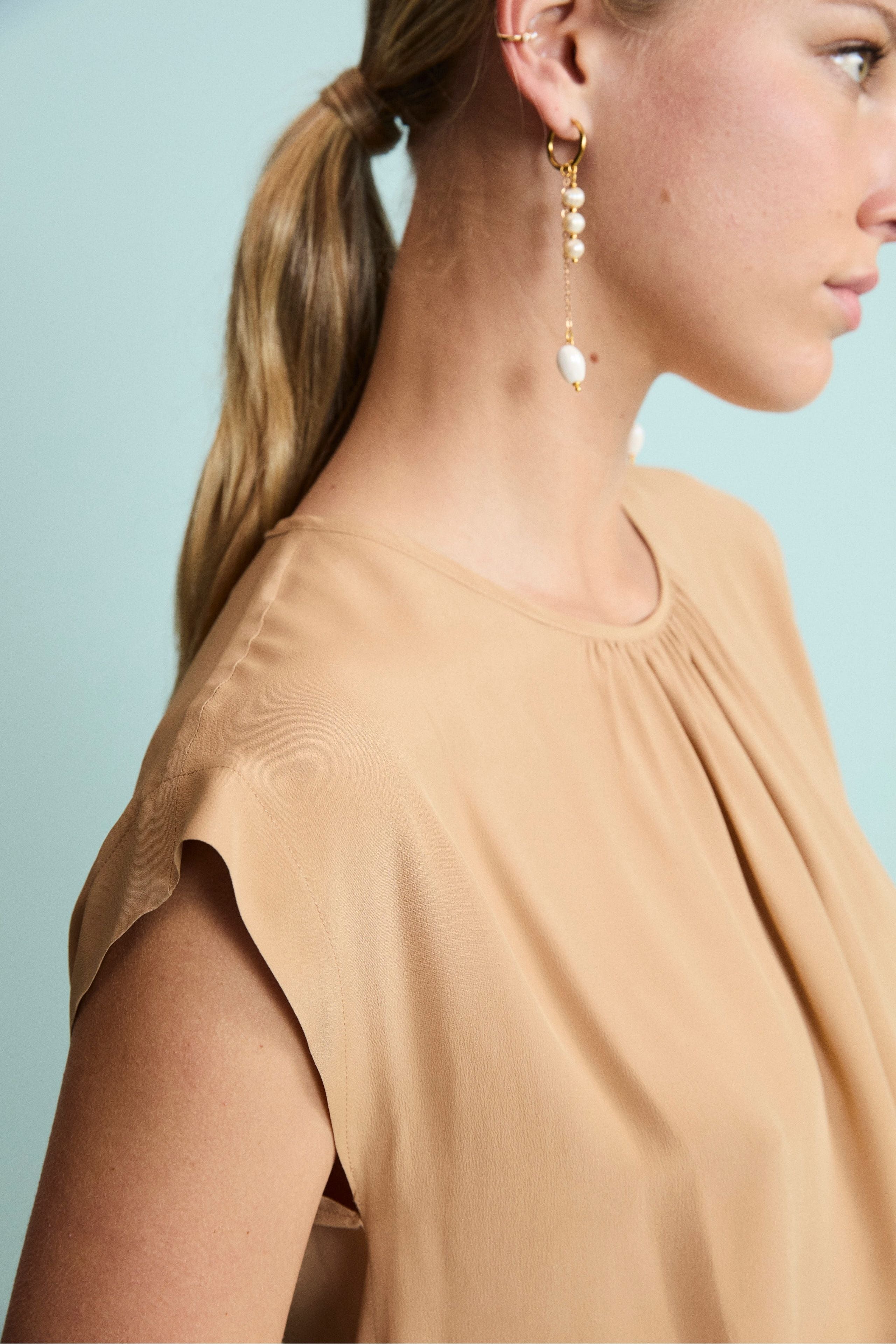 Top da Cerimonia Elegante in Misto Seta - ORO