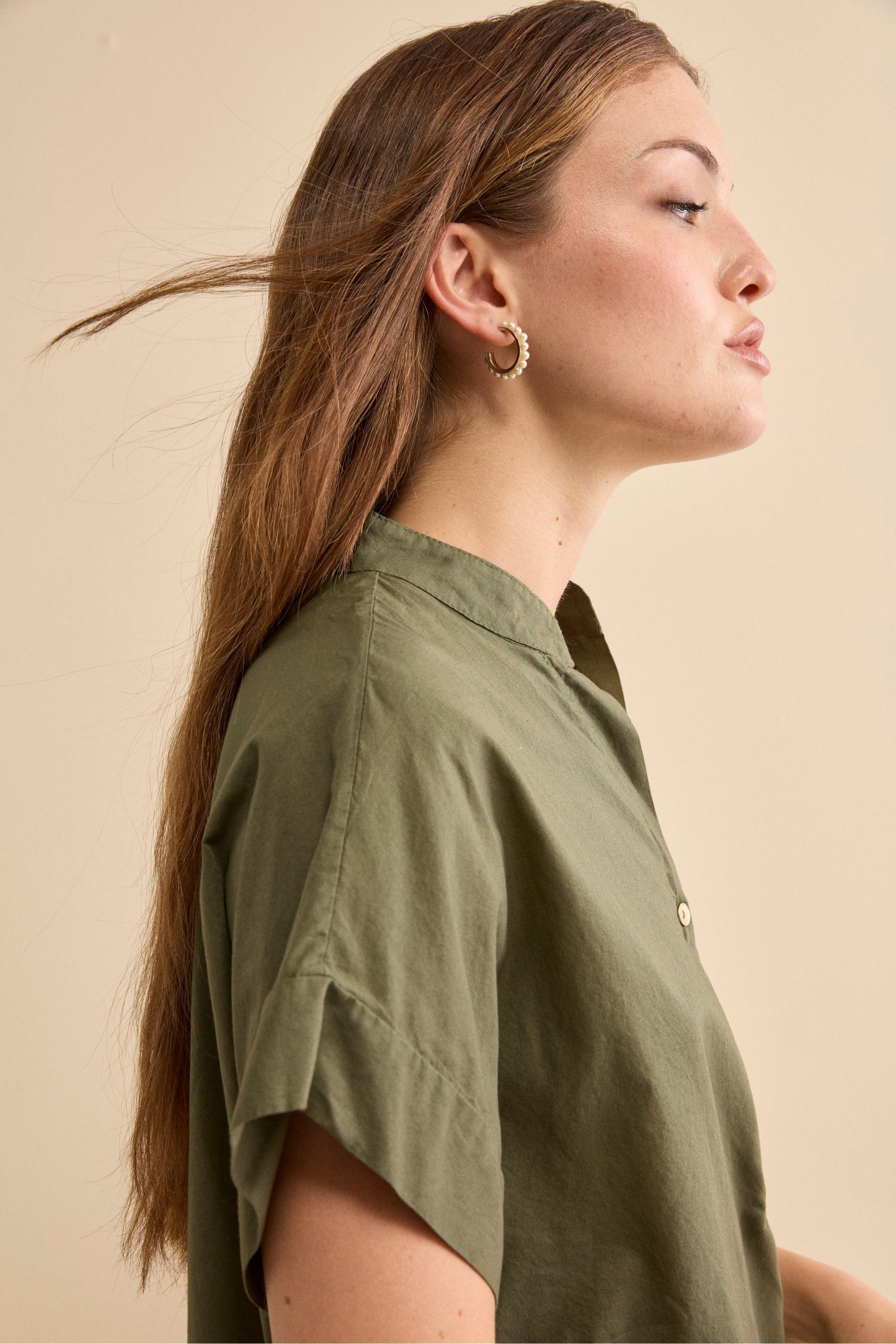 Blusa Boxy in Cotone con Bottoni - VERDE MILITARE