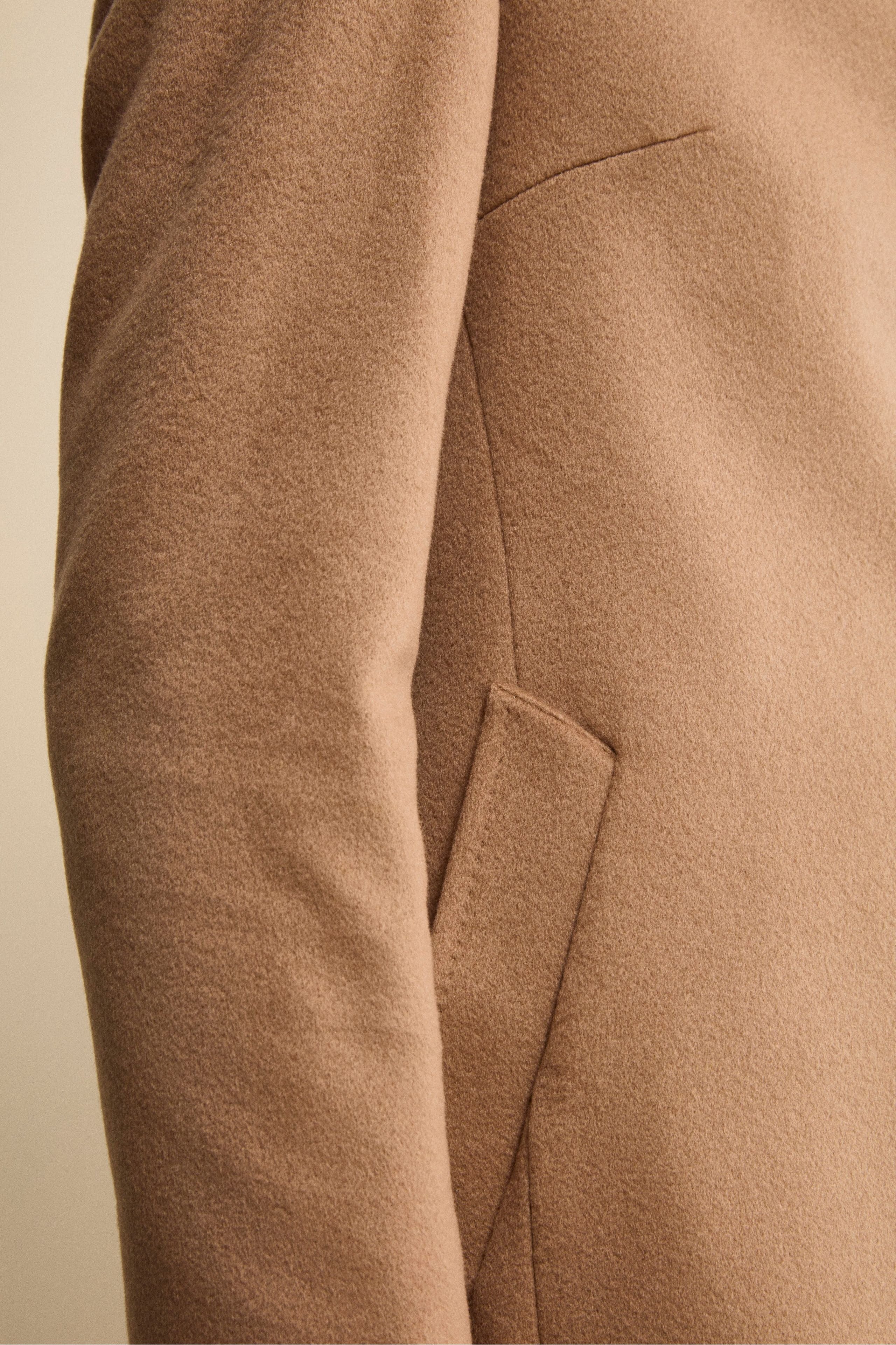 Damenmantel aus Kaschmir - KAMEL