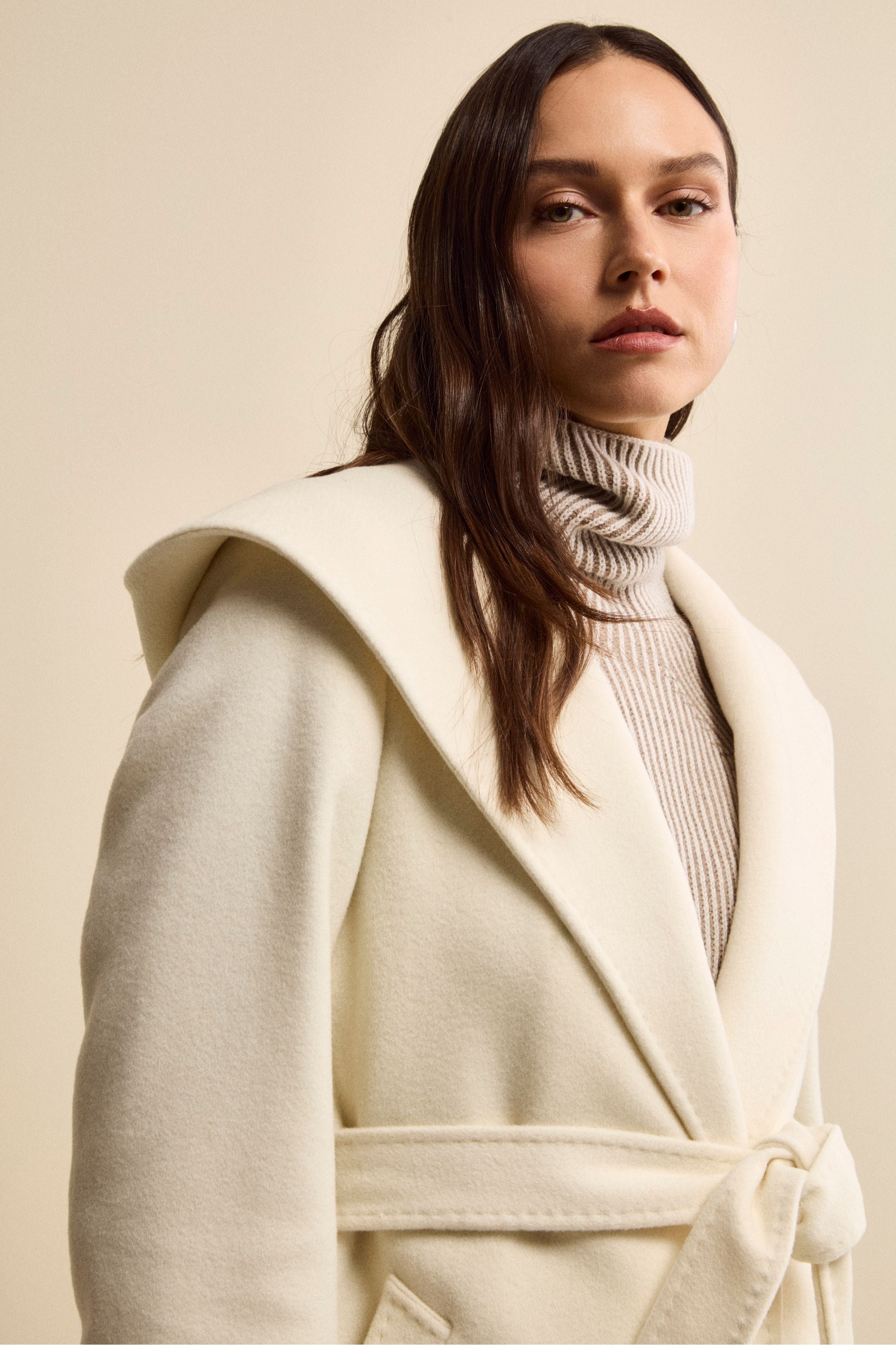 Long Coat in Wool and Cashmere with Hood - CREAM
