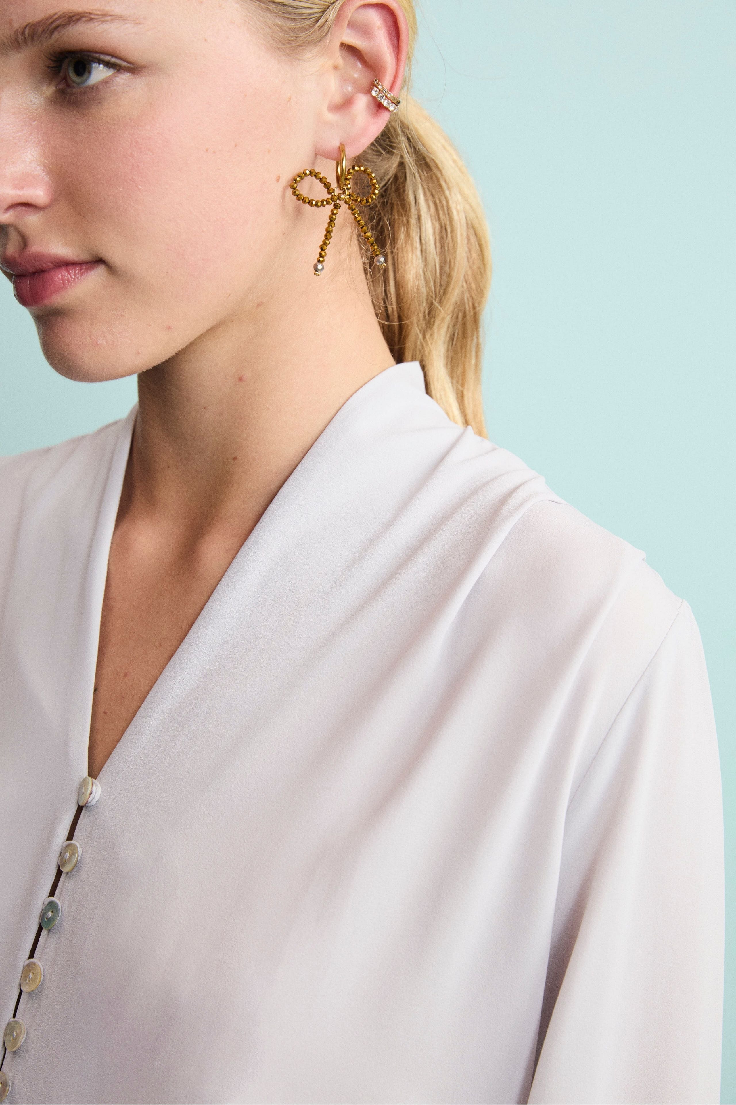 Camicia Elegante con Bottoni - PERLA
