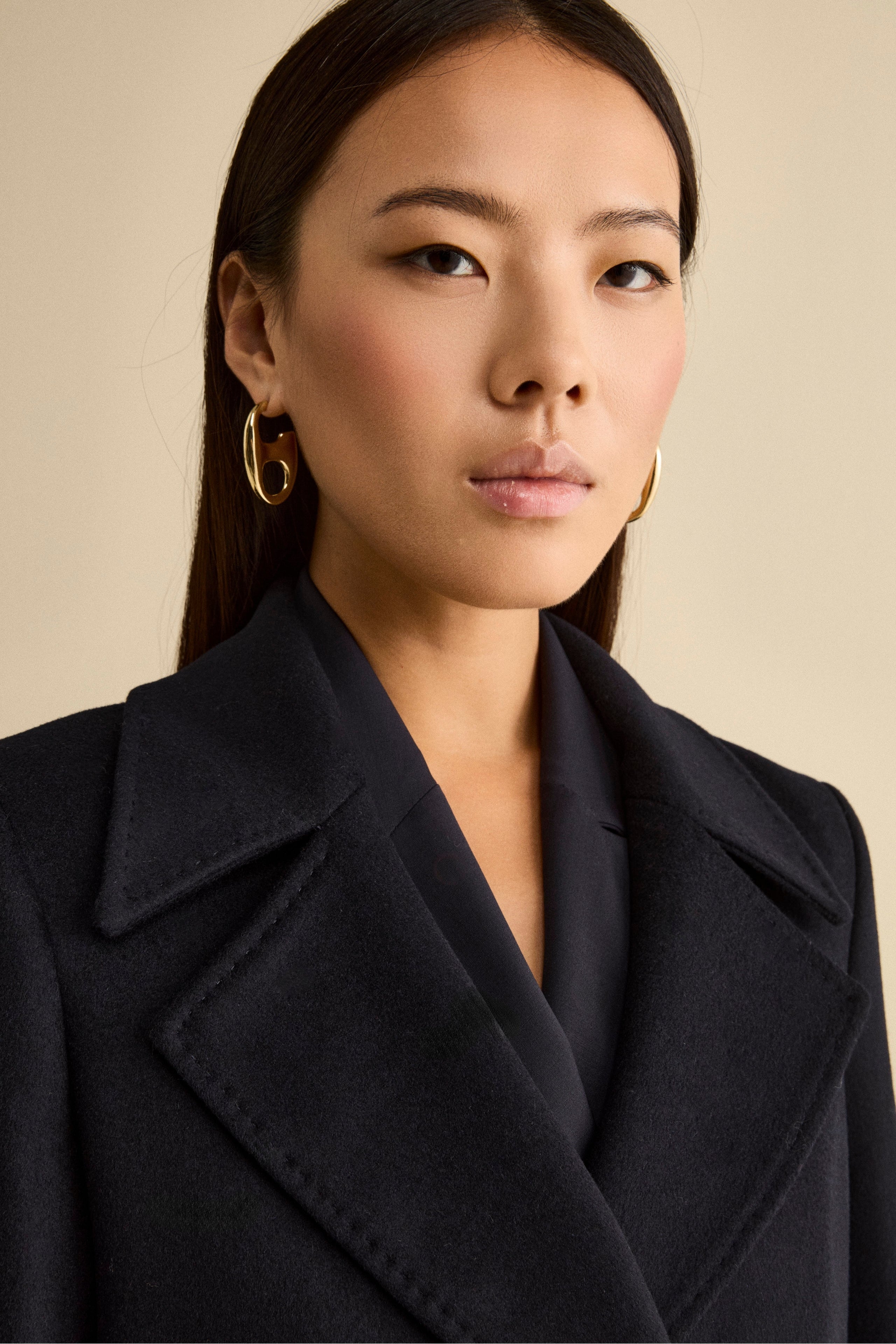 Long Double-Breasted Coat in Wool and Cashmere Blend - BLUE